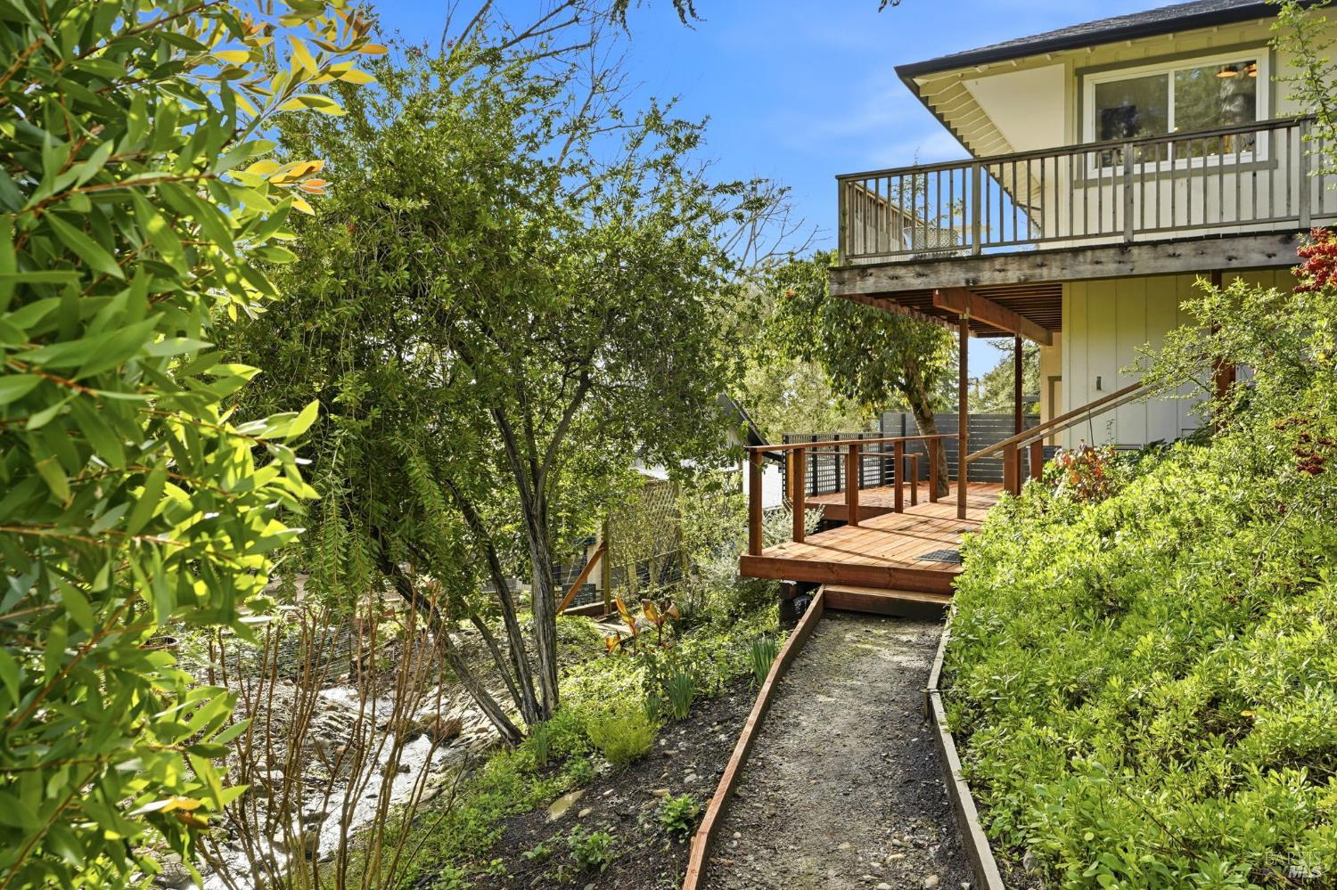 1814 Saint Francis Road