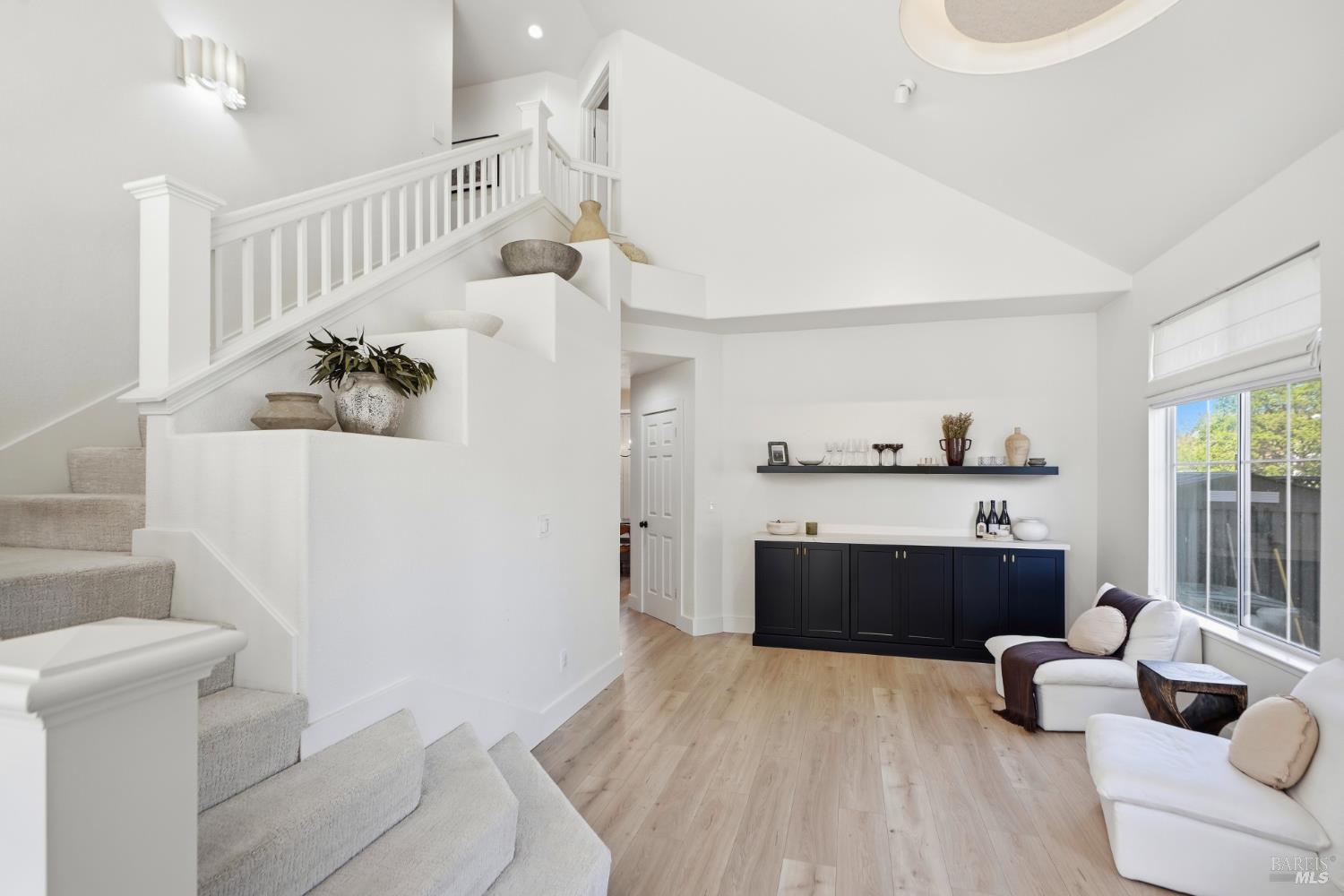 2321 Weatherby Avenue