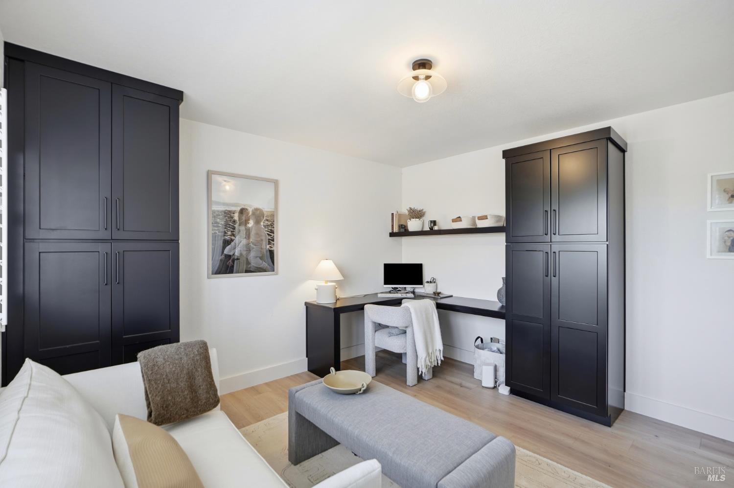 2321 Weatherby Avenue