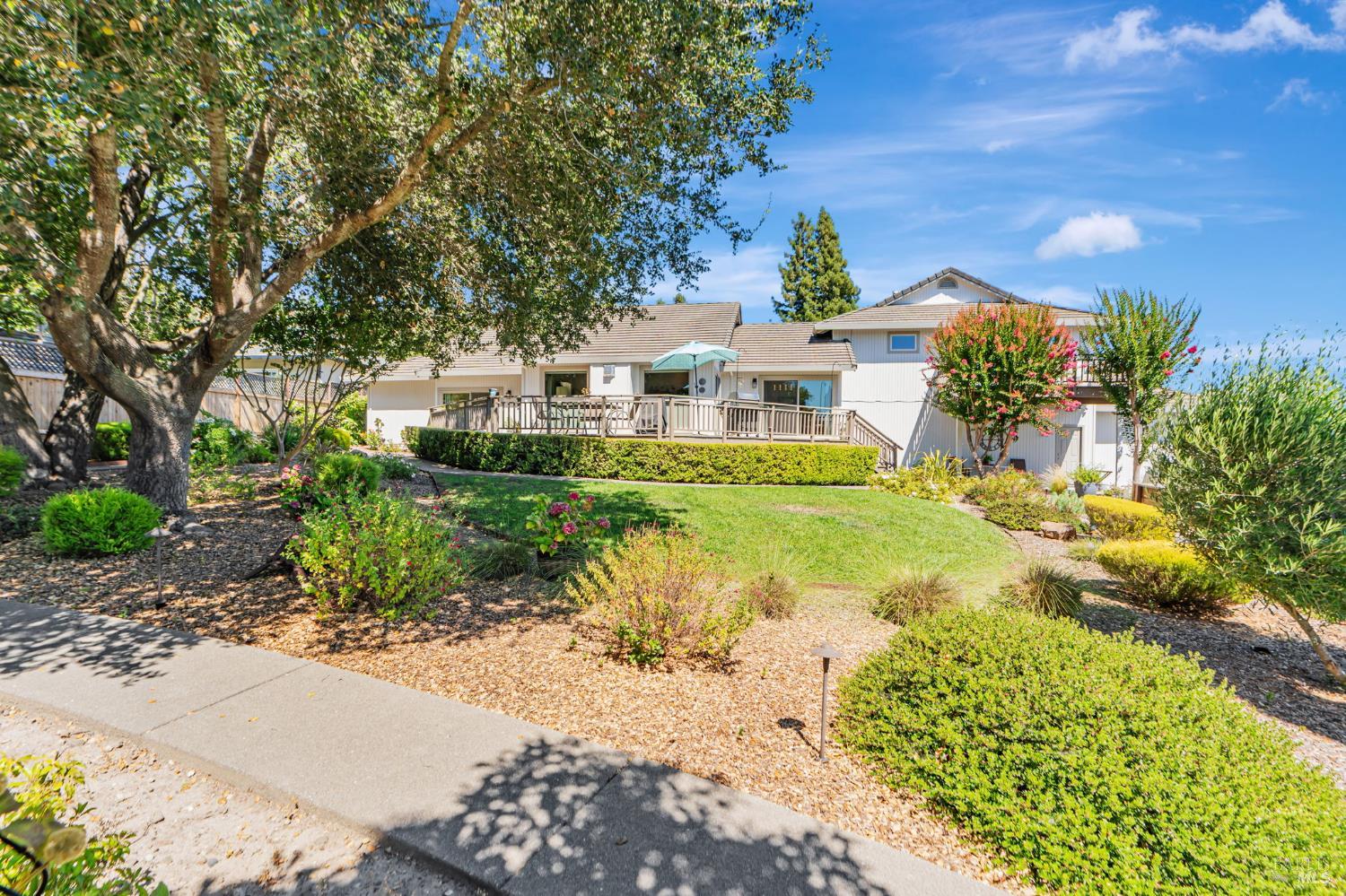 9489 Vinecrest Road