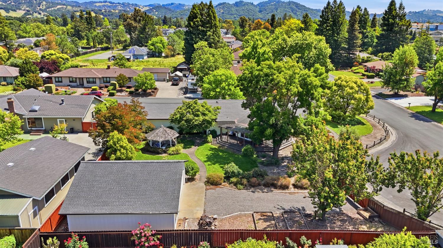 6123 Tamara Lane