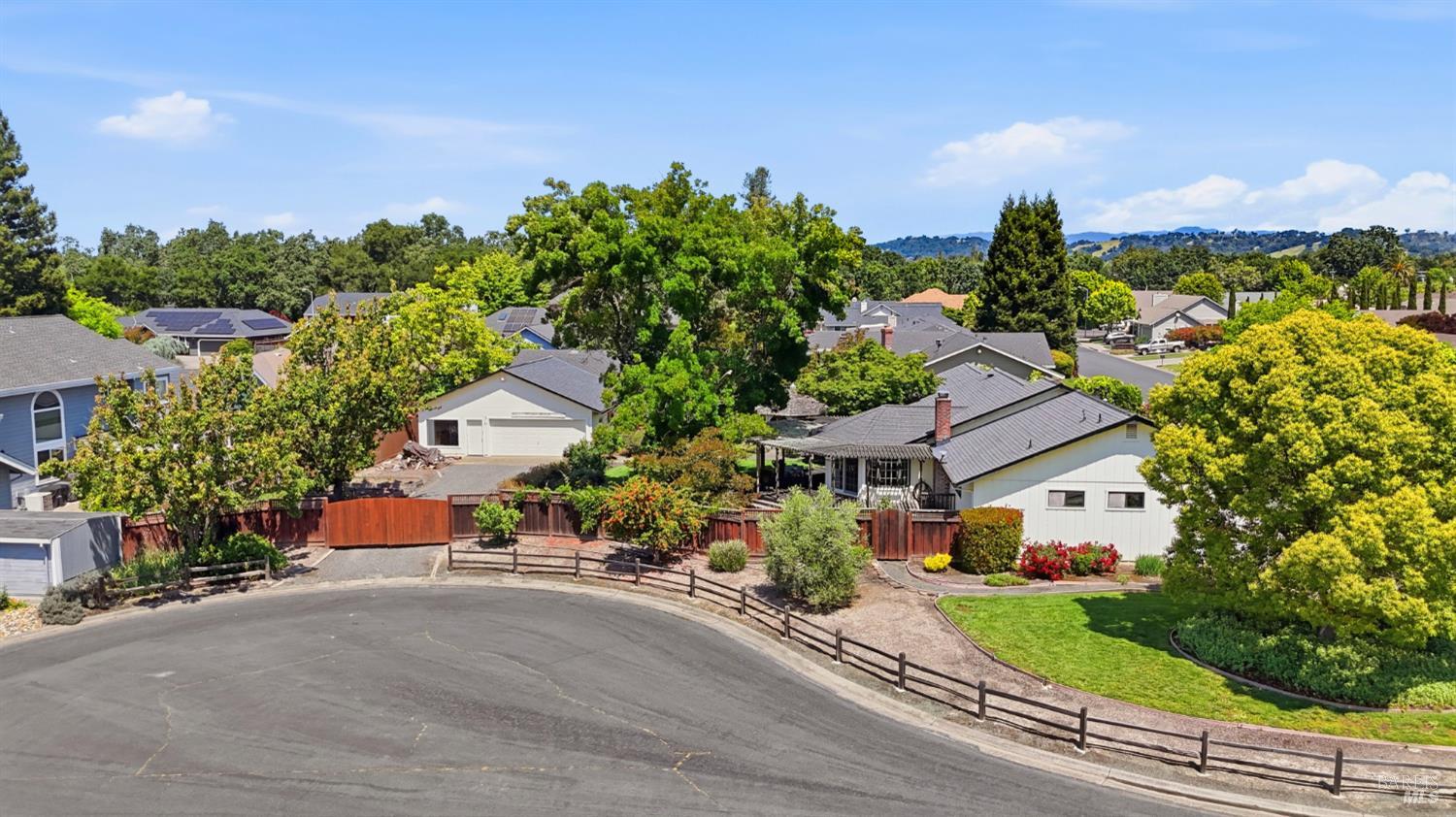 6123 Tamara Lane