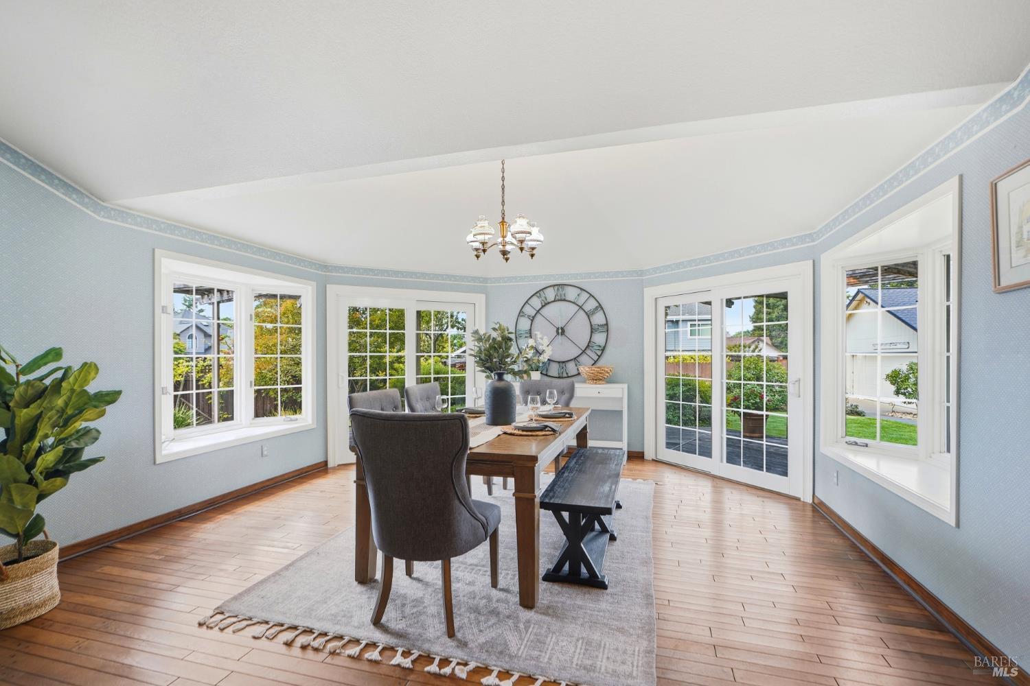 6123 Tamara Lane