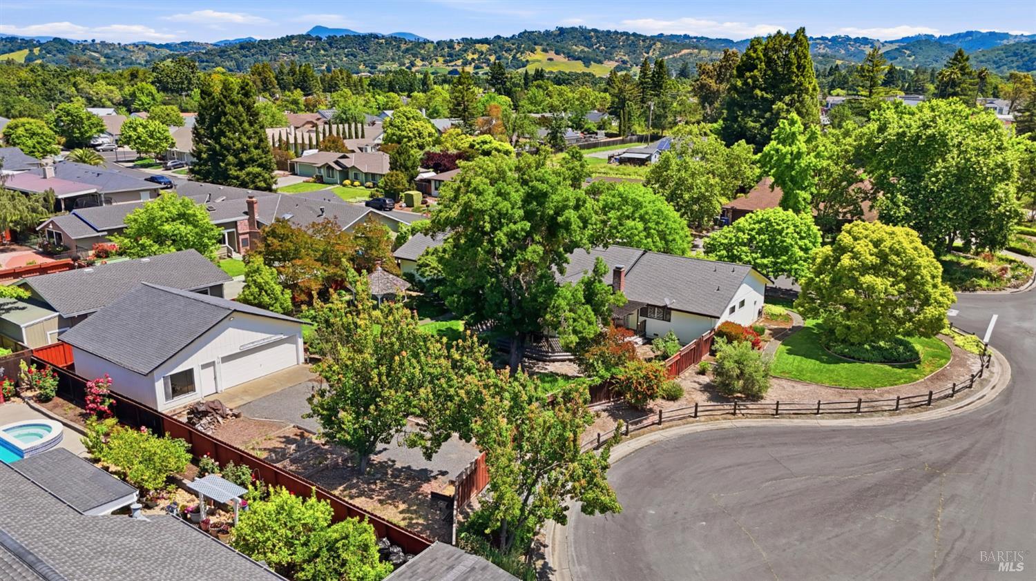 6123 Tamara Lane
