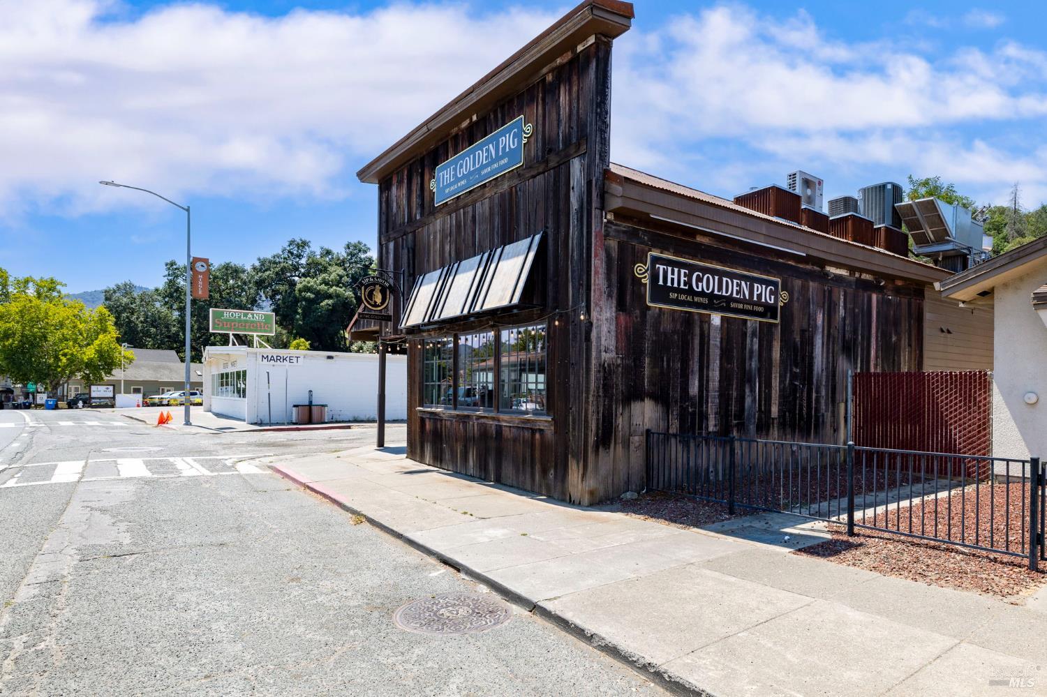 12900 S Highway 101 Highway