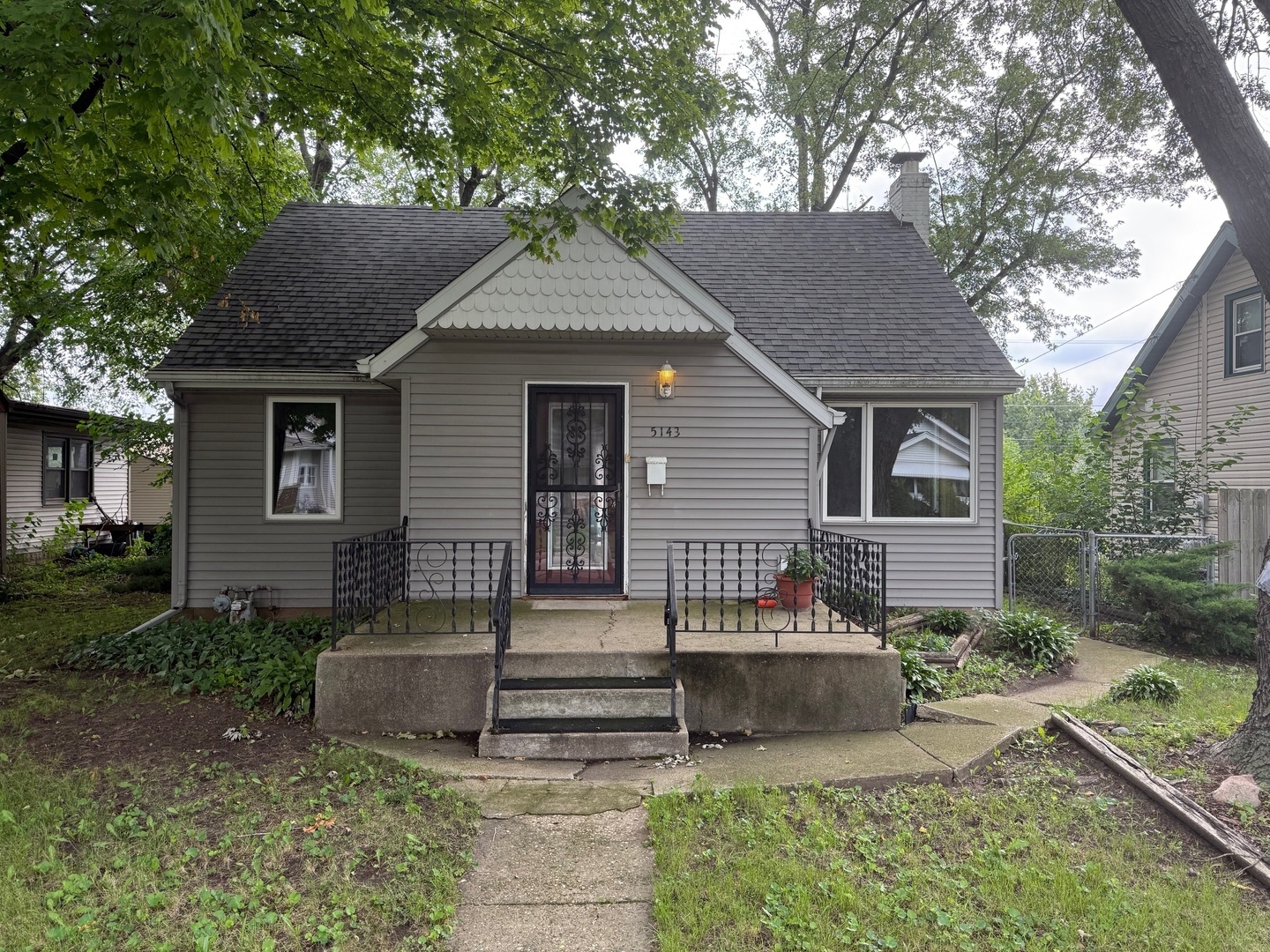 5143 Illinois Street