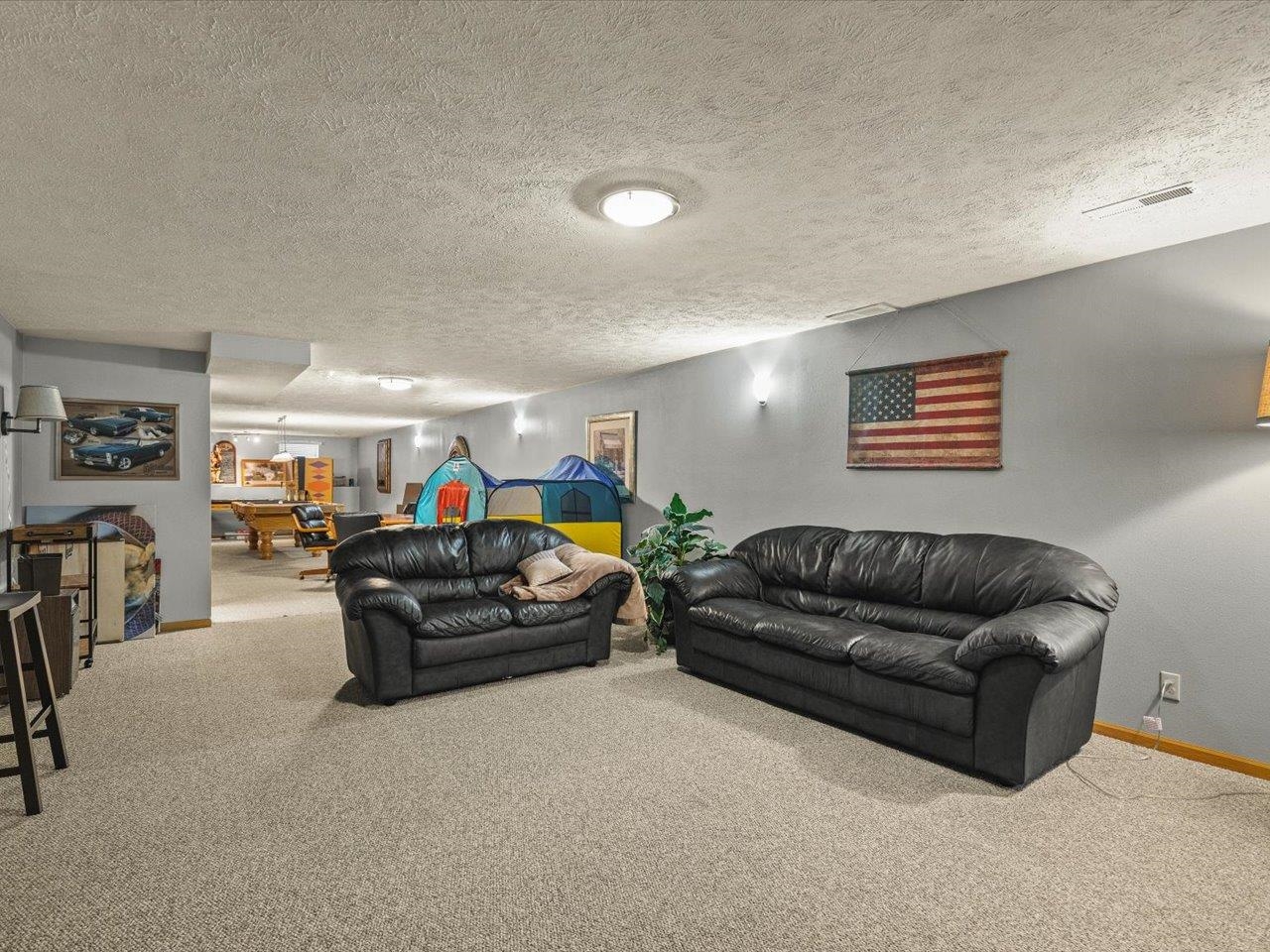 6322 Tudor Lane