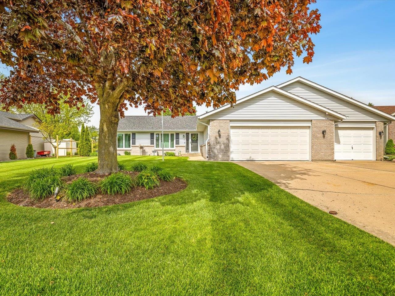 6322 Tudor Lane