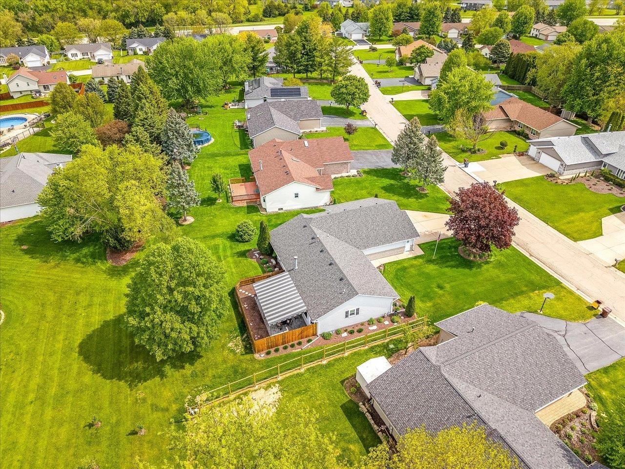 6322 Tudor Lane