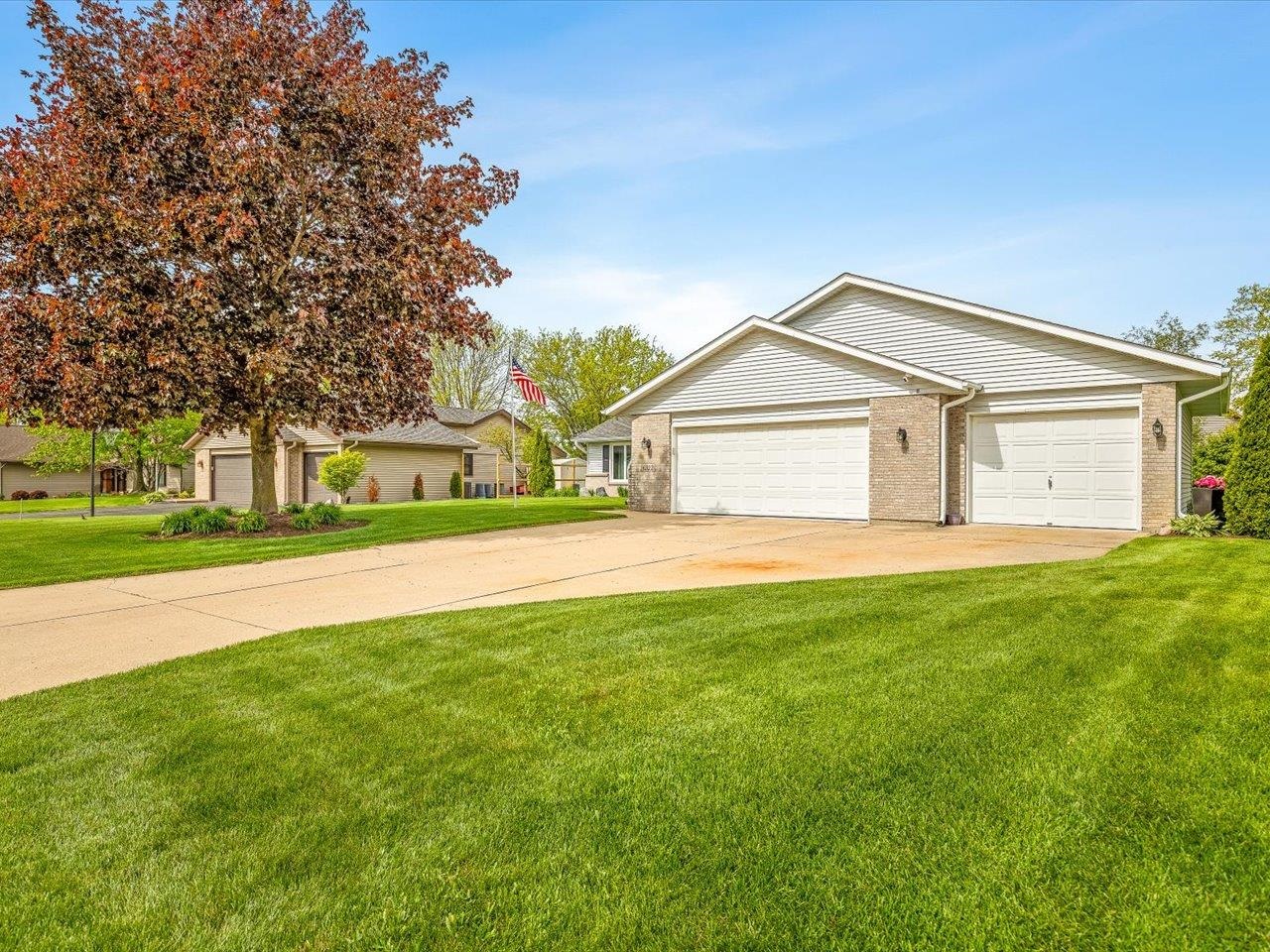 6322 Tudor Lane