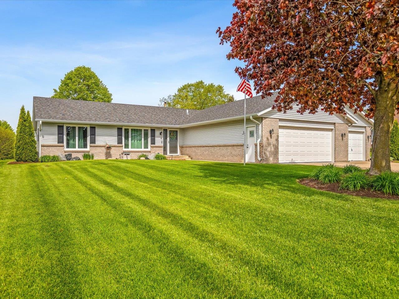 6322 Tudor Lane