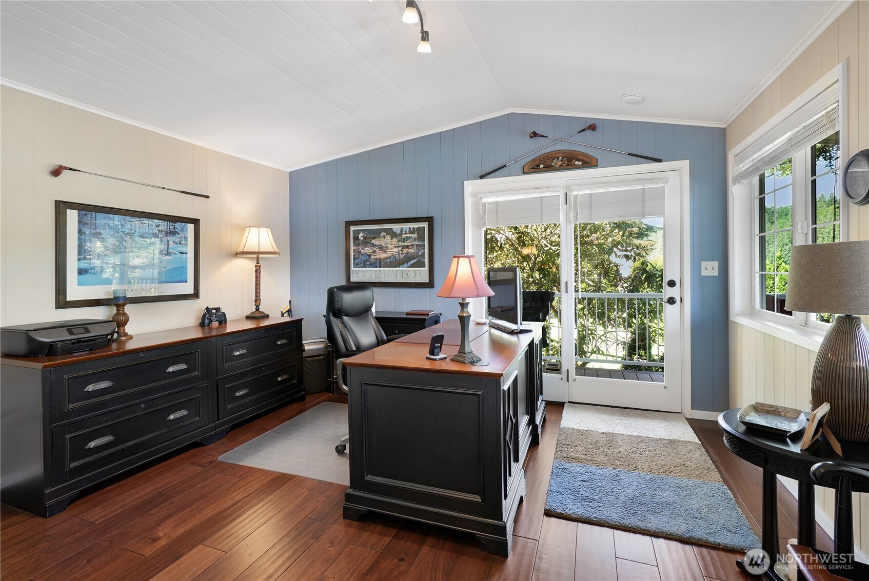 29 NW LAKE ROESIGER ROAD