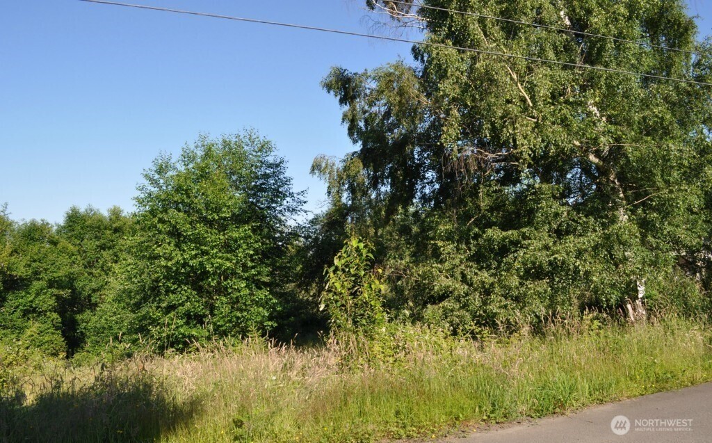 2 LUDWIG ROAD