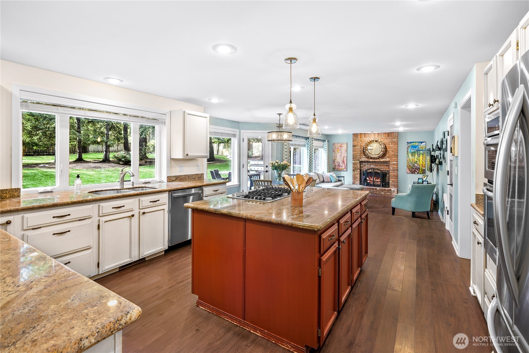 18132 WAVERLY DRIVE
