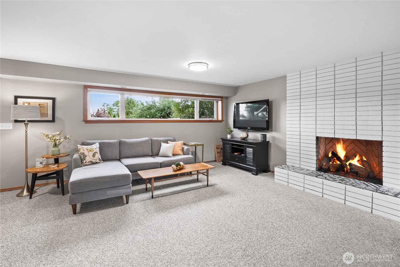 8831 RIVERCREST AVENUE