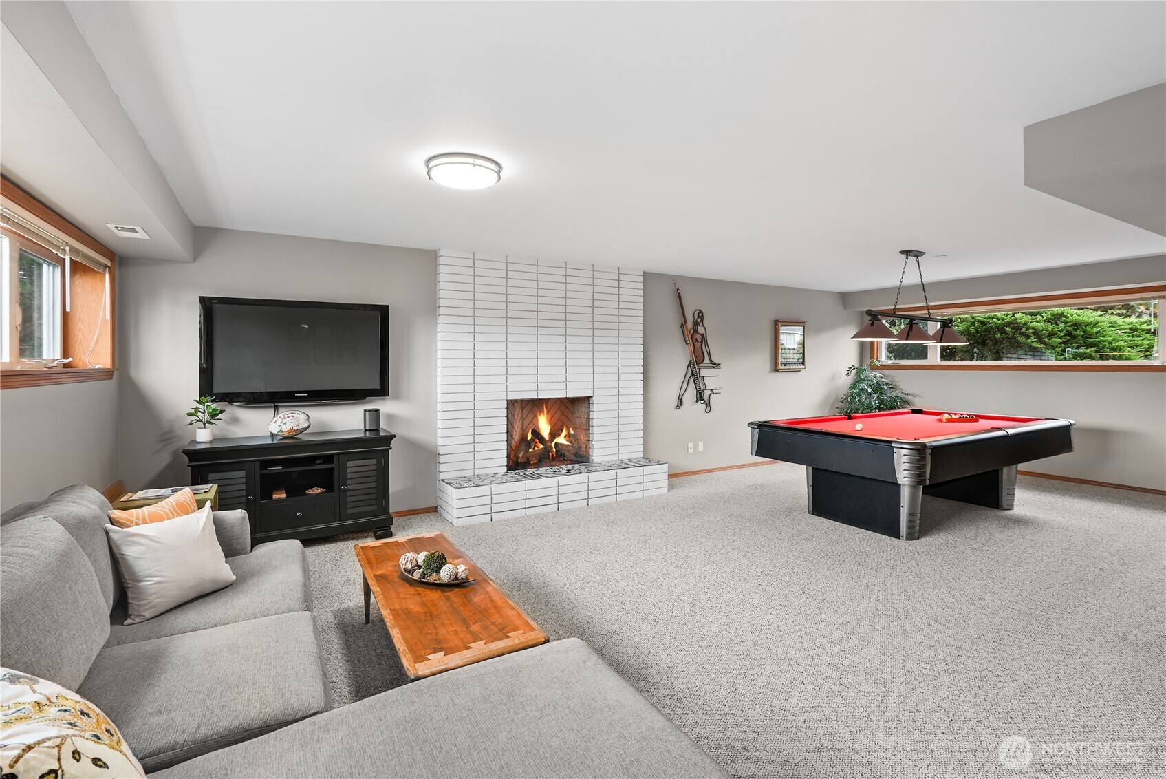 8831 RIVERCREST AVENUE