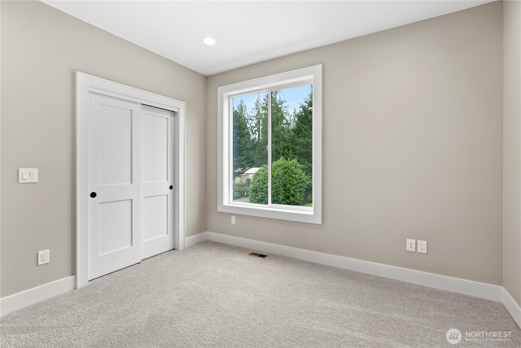 22917 102ND Avenue SE