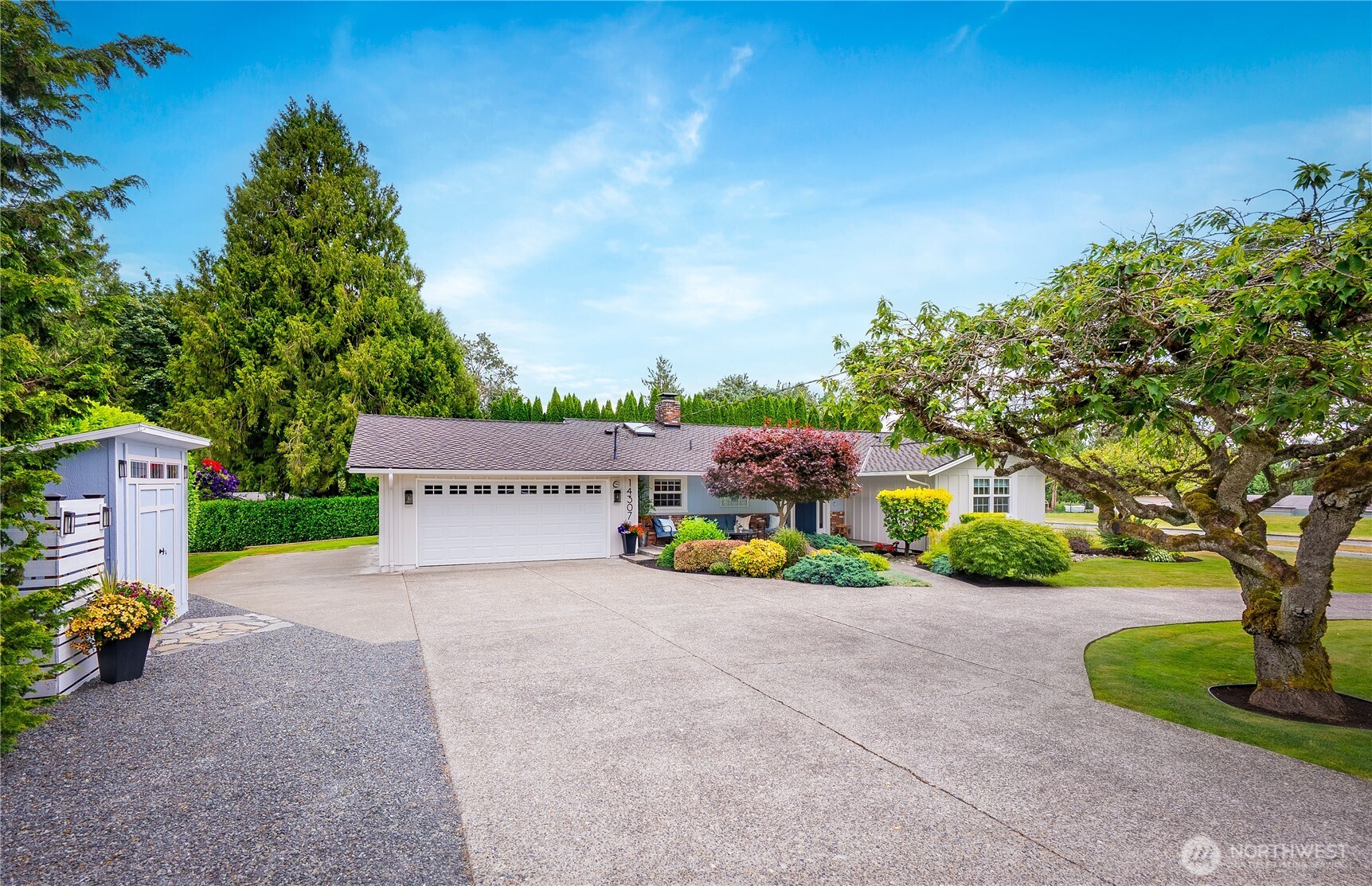 14307 KENWANDA DRIVE