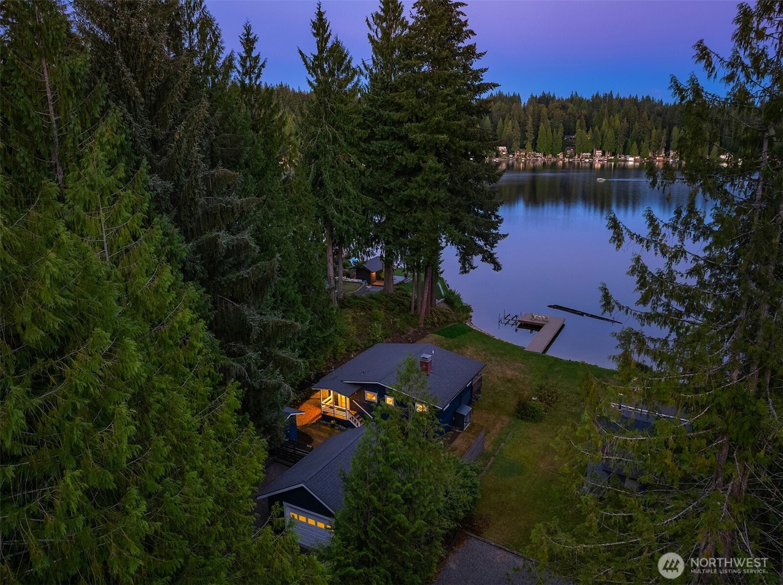 3 SW LAKE ROESIGER ROAD