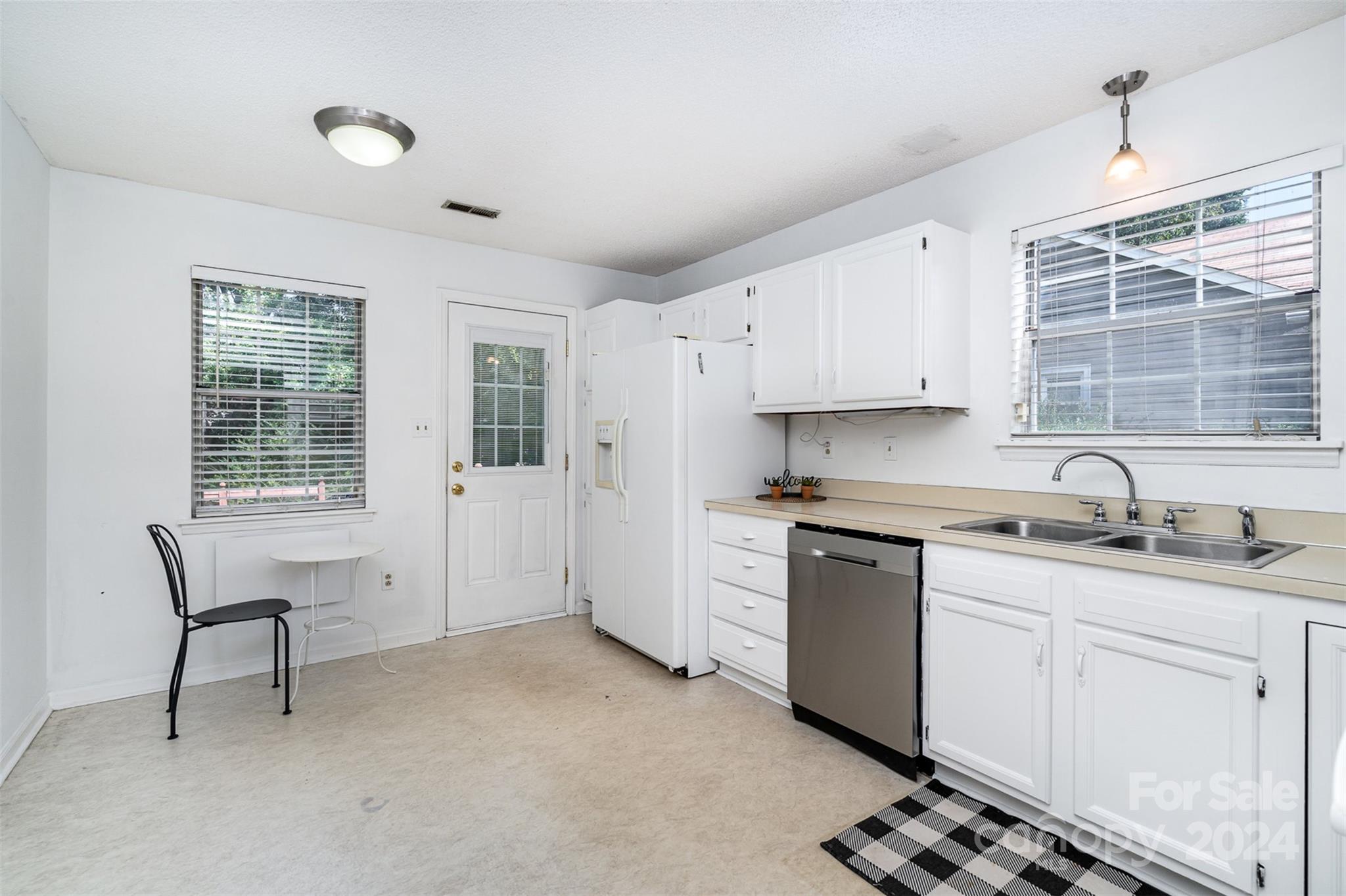 5436 Doverstone Court