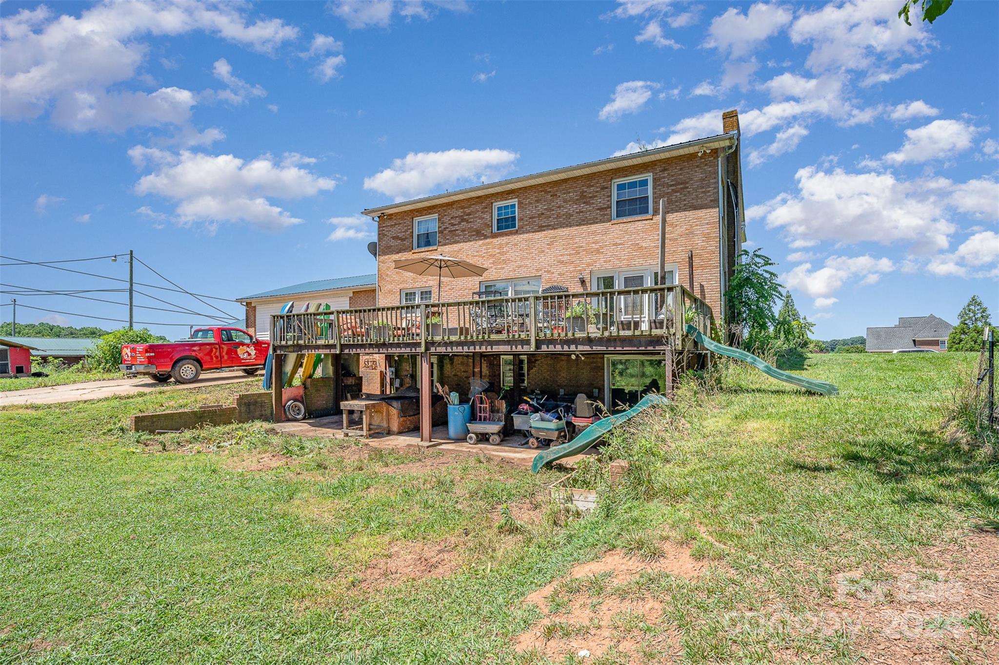 654 Whites Farm Road