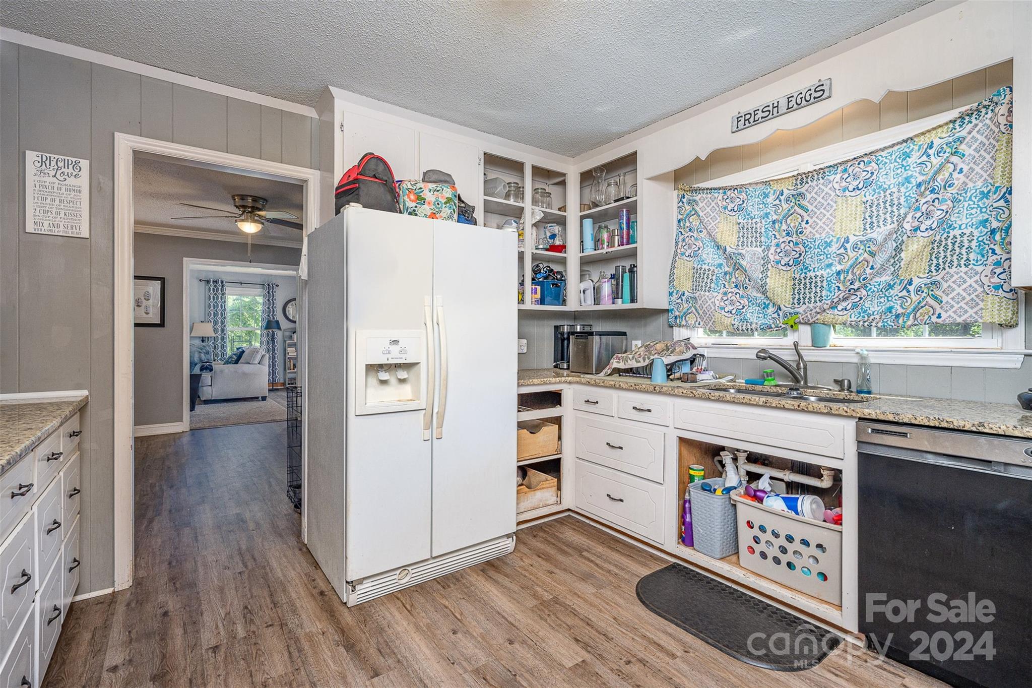 654 Whites Farm Road