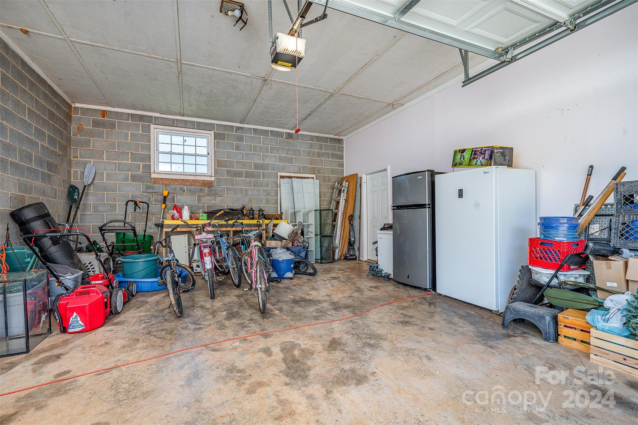 654 Whites Farm Road