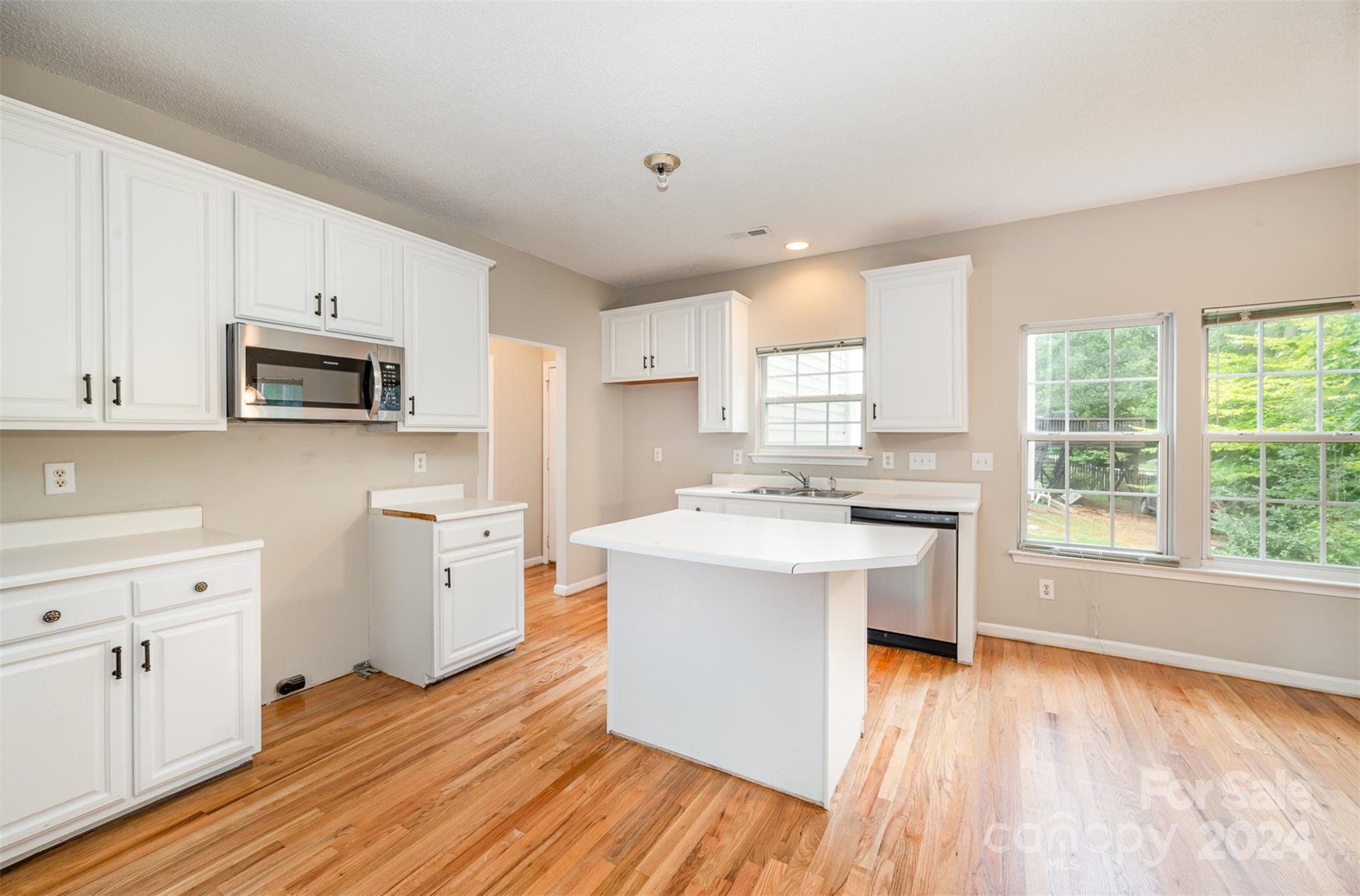 6922 Culloden More Court