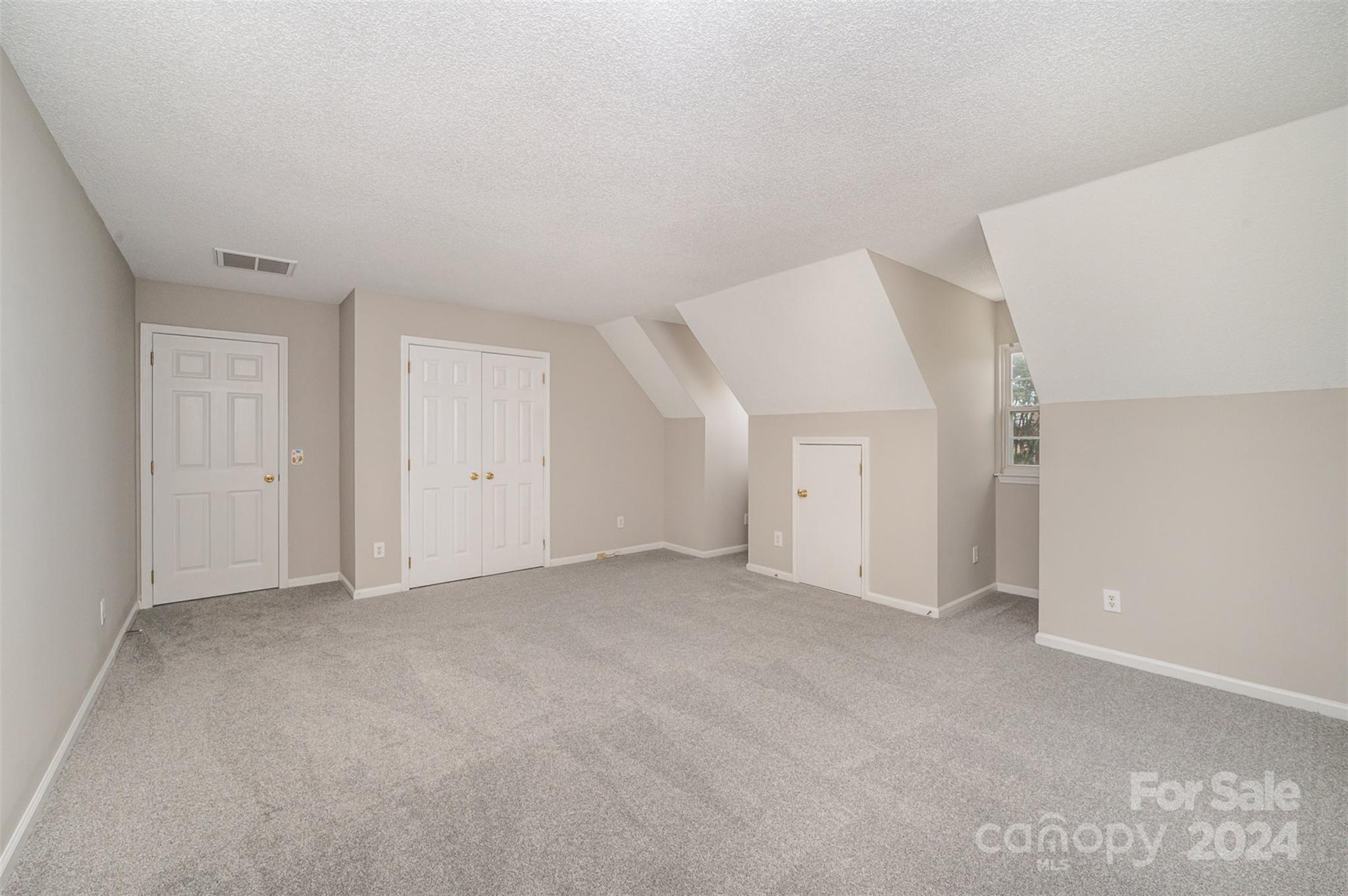 6922 Culloden More Court