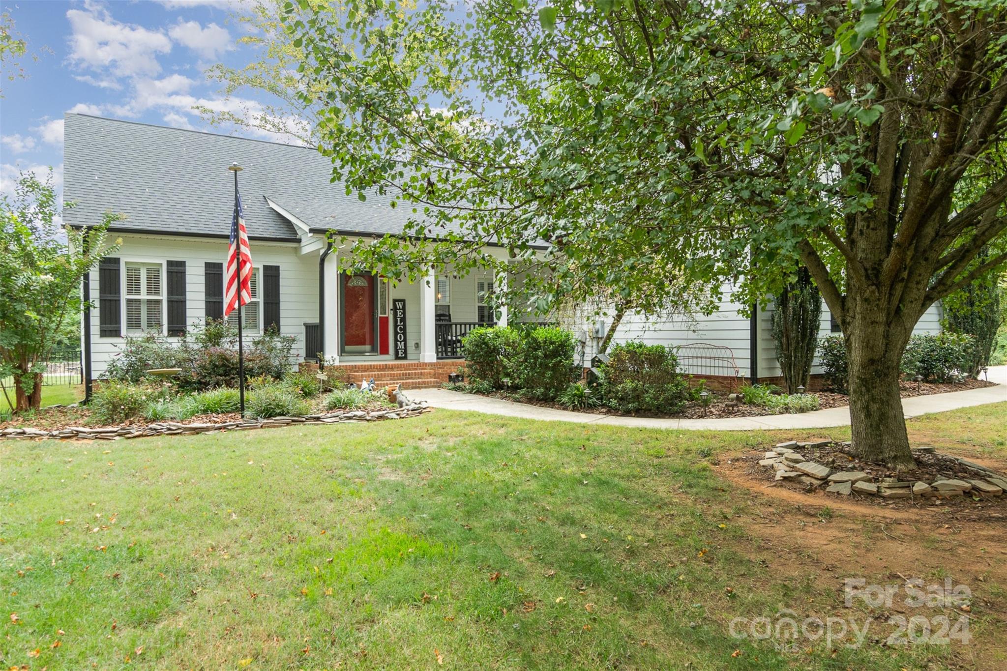 1424 Paraham Road S