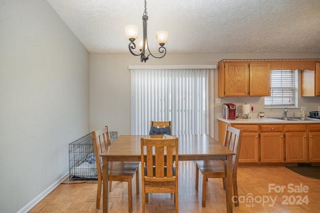 112 Hayworth Lane