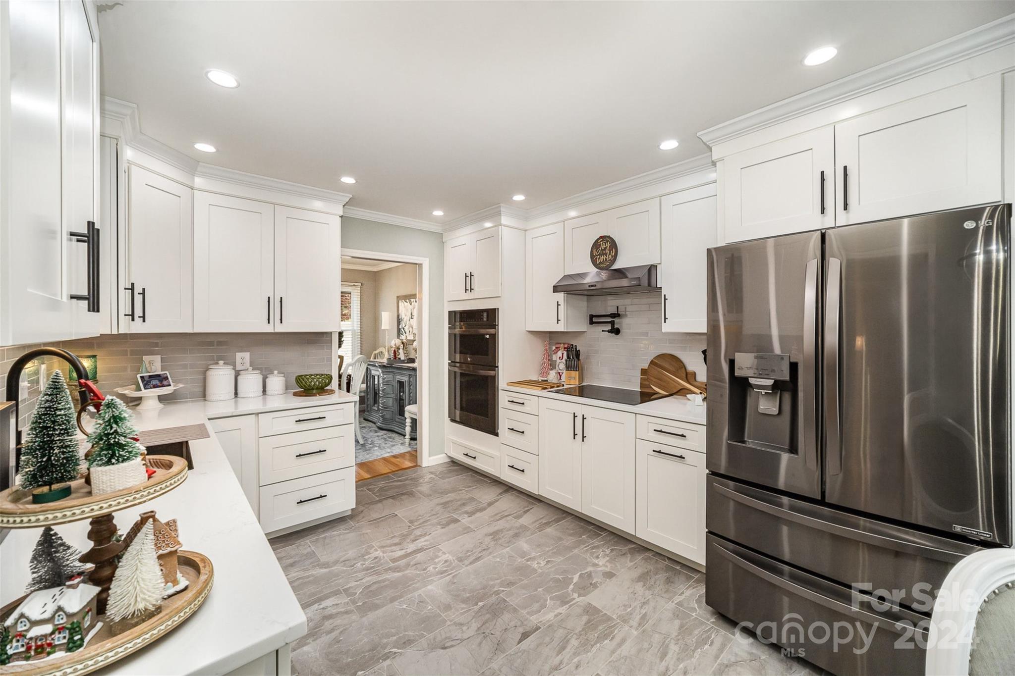3989 Shakespeare Drive
