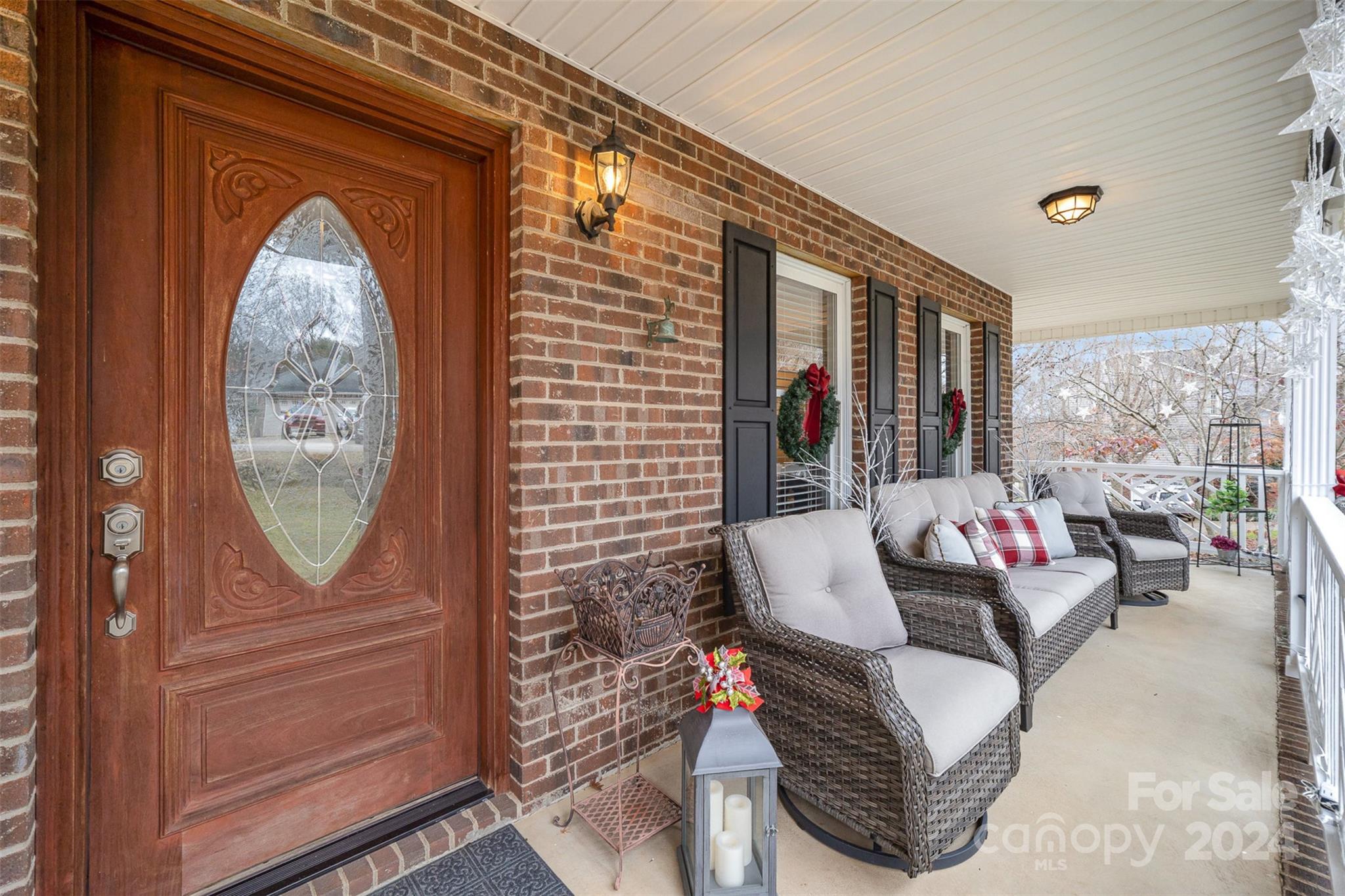 3989 Shakespeare Drive
