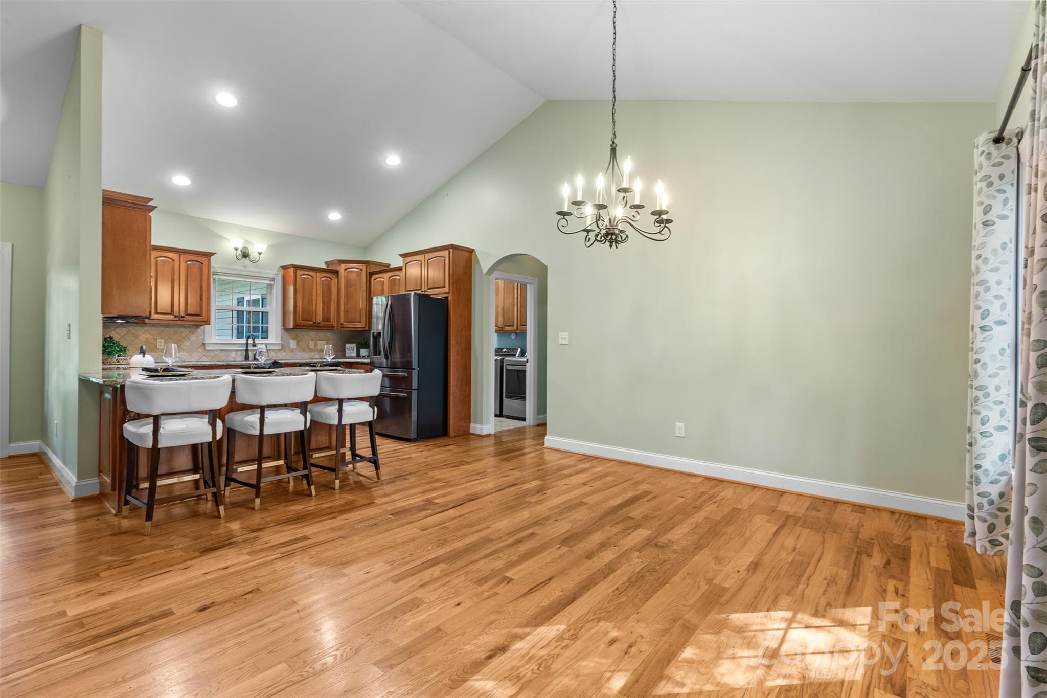 1313 Western Hills Lane