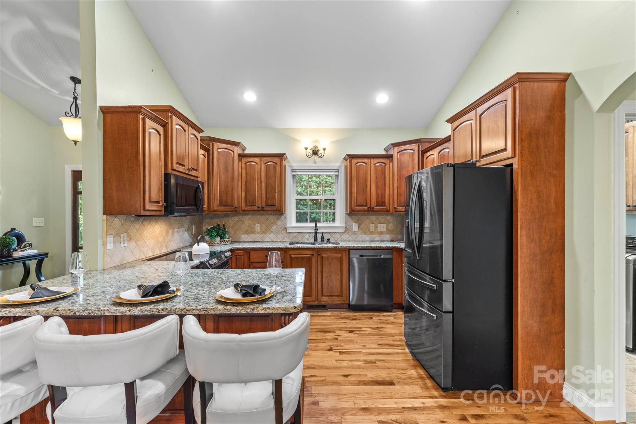 1313 Western Hills Lane