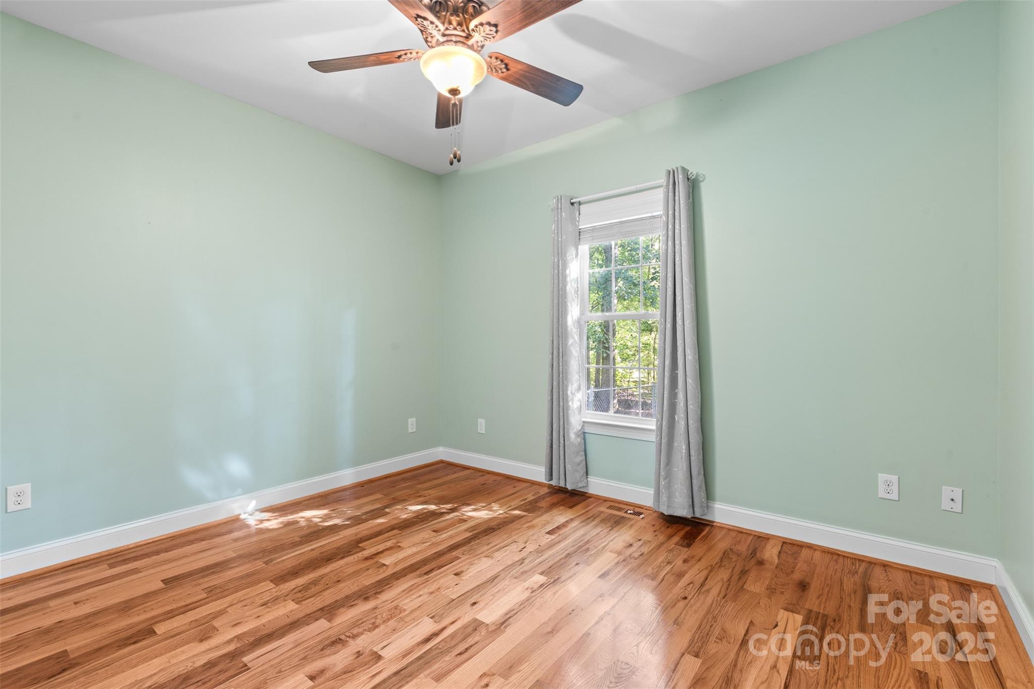 1313 Western Hills Lane