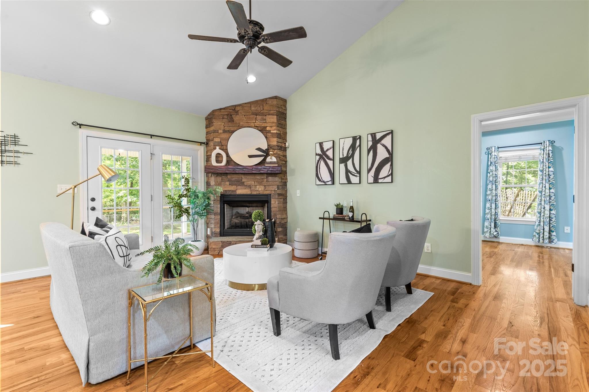 1313 Western Hills Lane