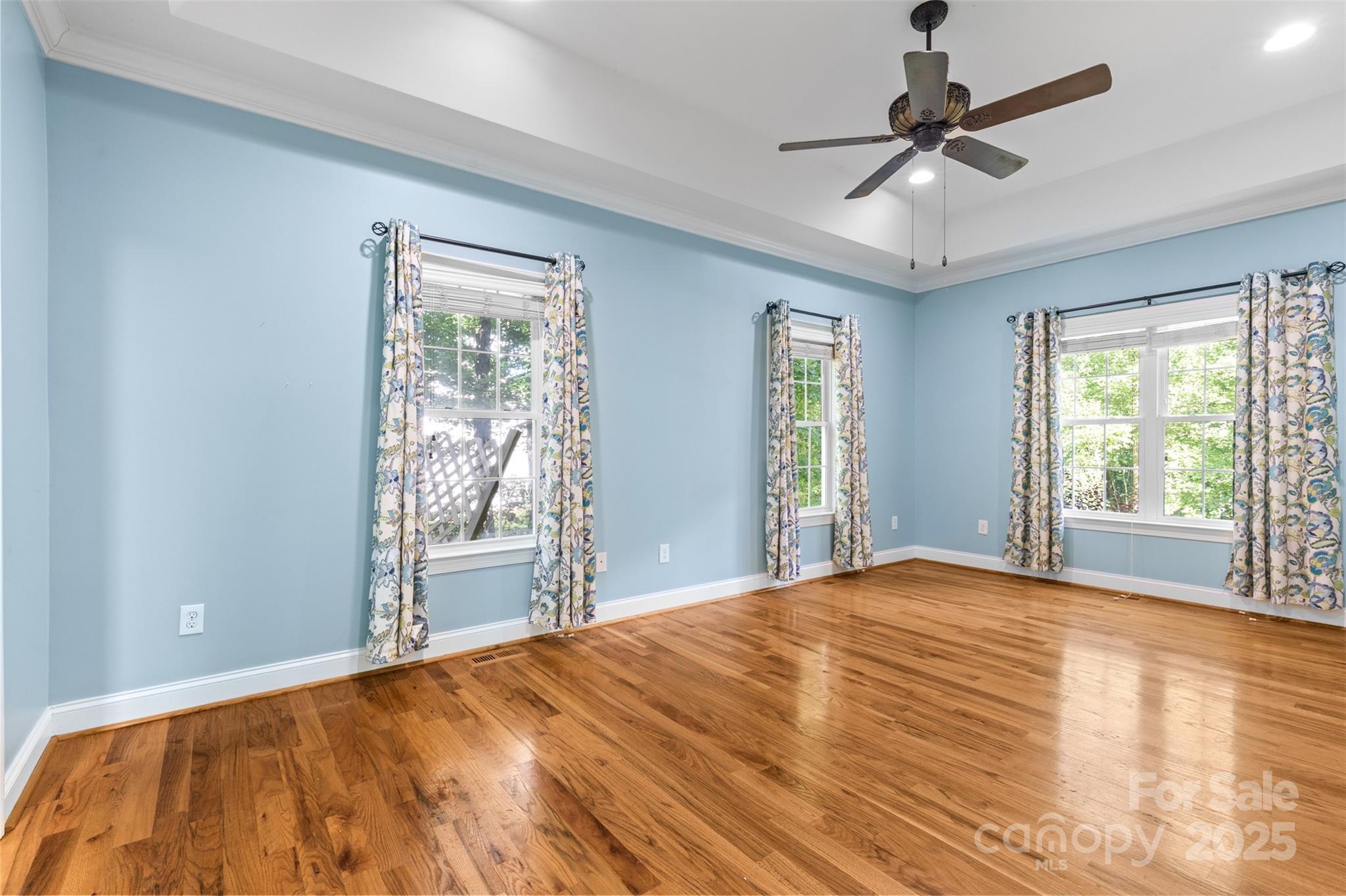 1313 Western Hills Lane