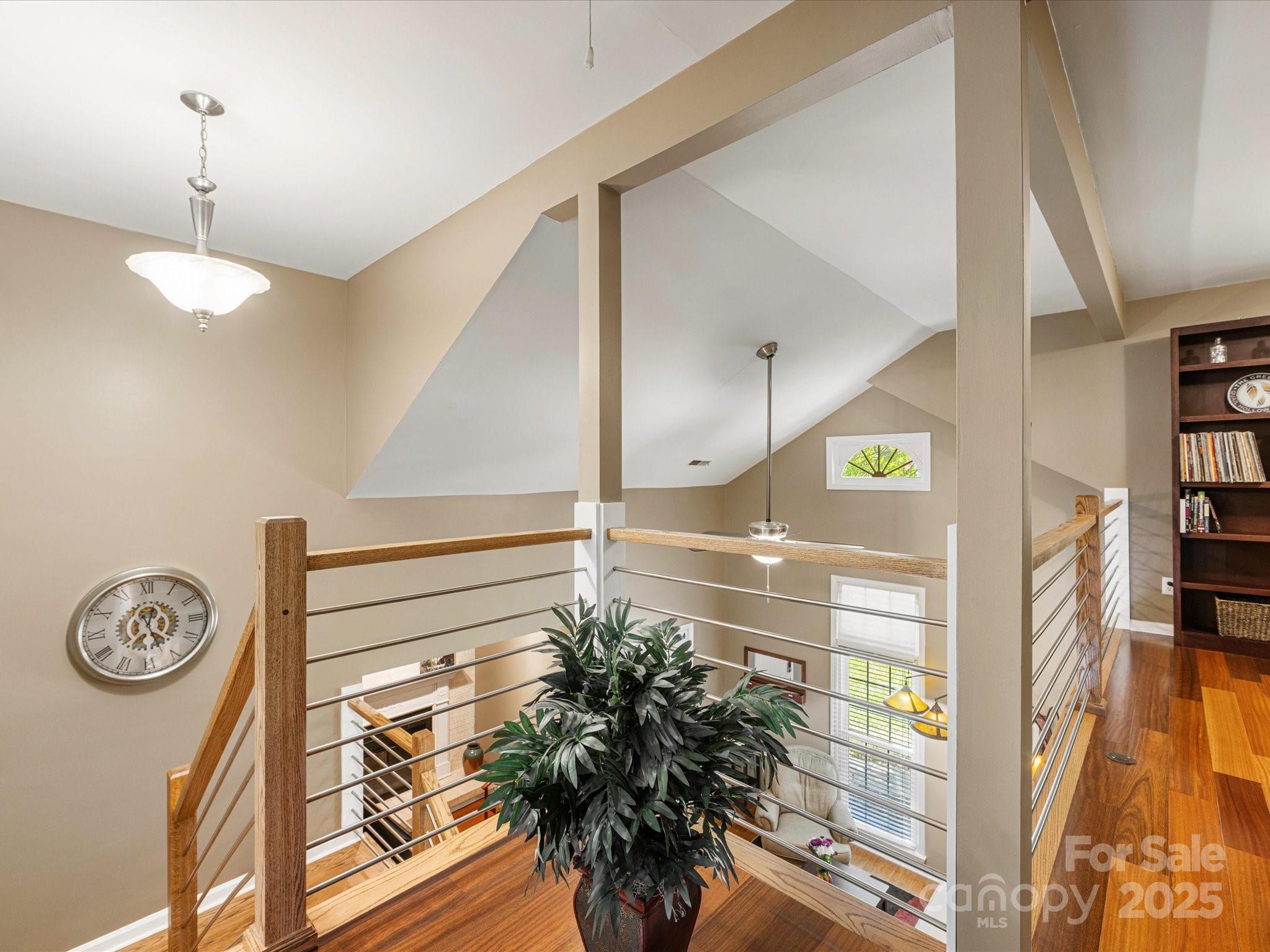 9237 N Vicksburg Park Court