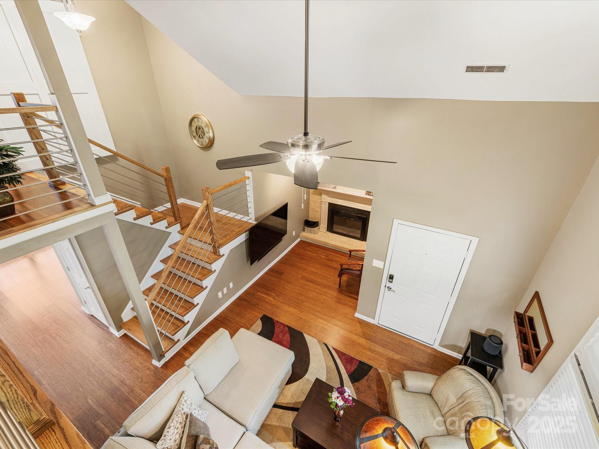 9237 N Vicksburg Park Court
