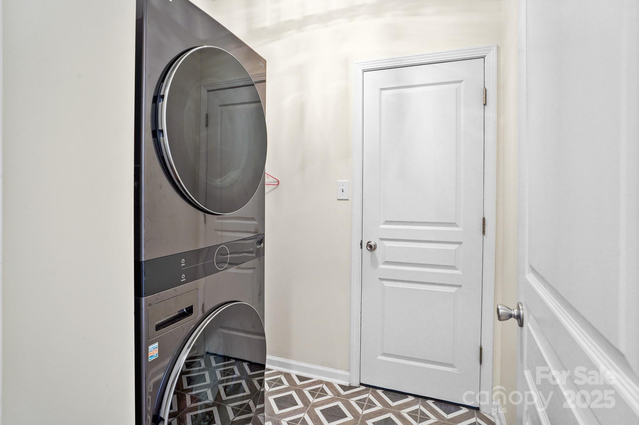 10636 Secret Garden Lane