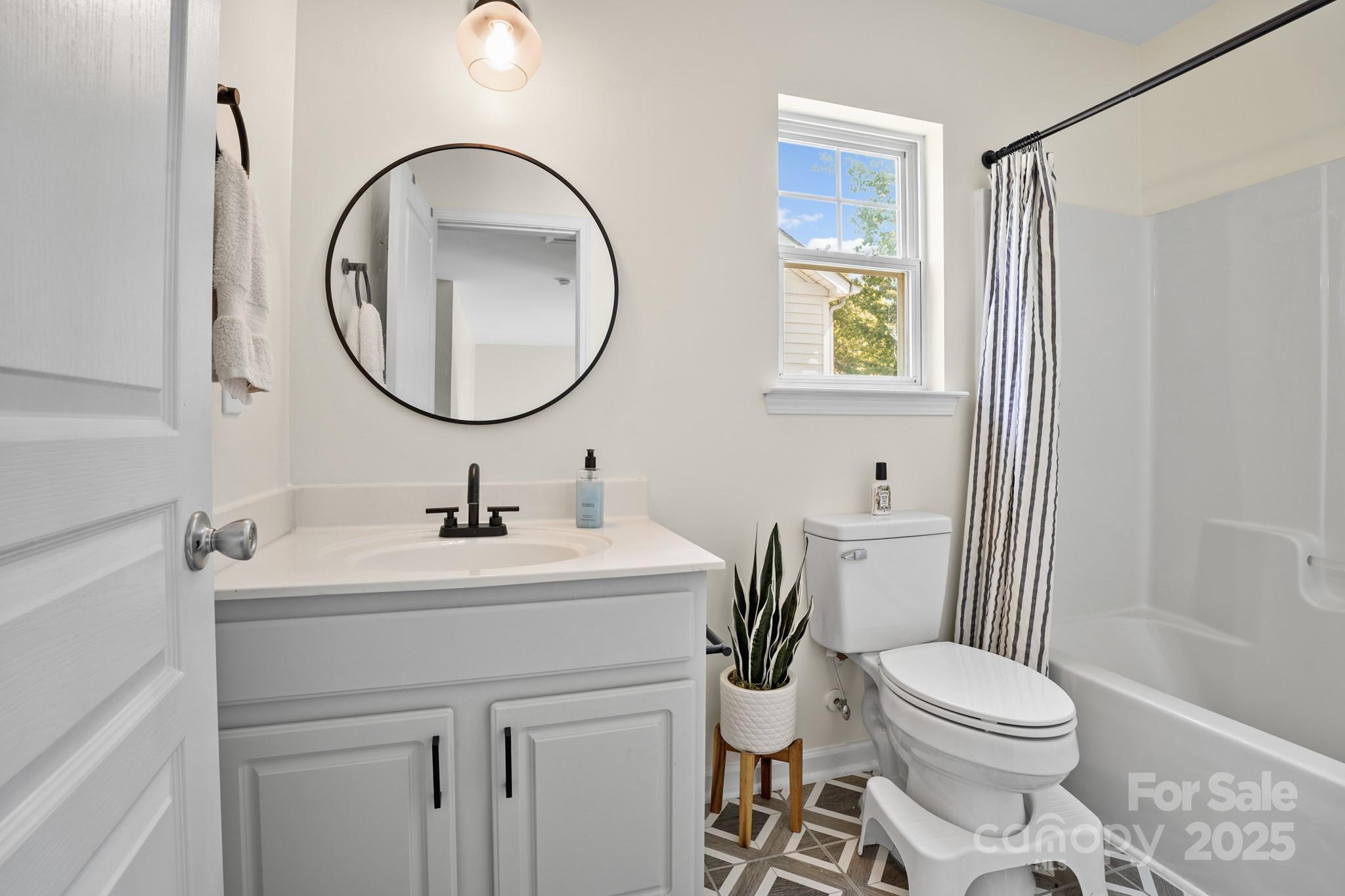 10636 Secret Garden Lane