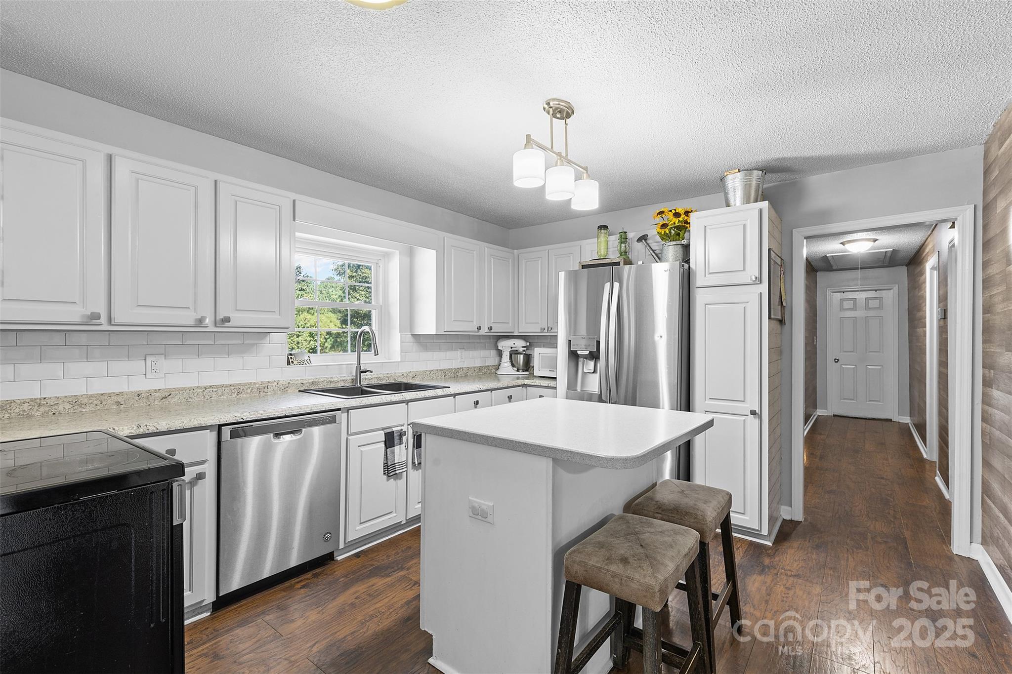 4661 Willie Bayne Lane