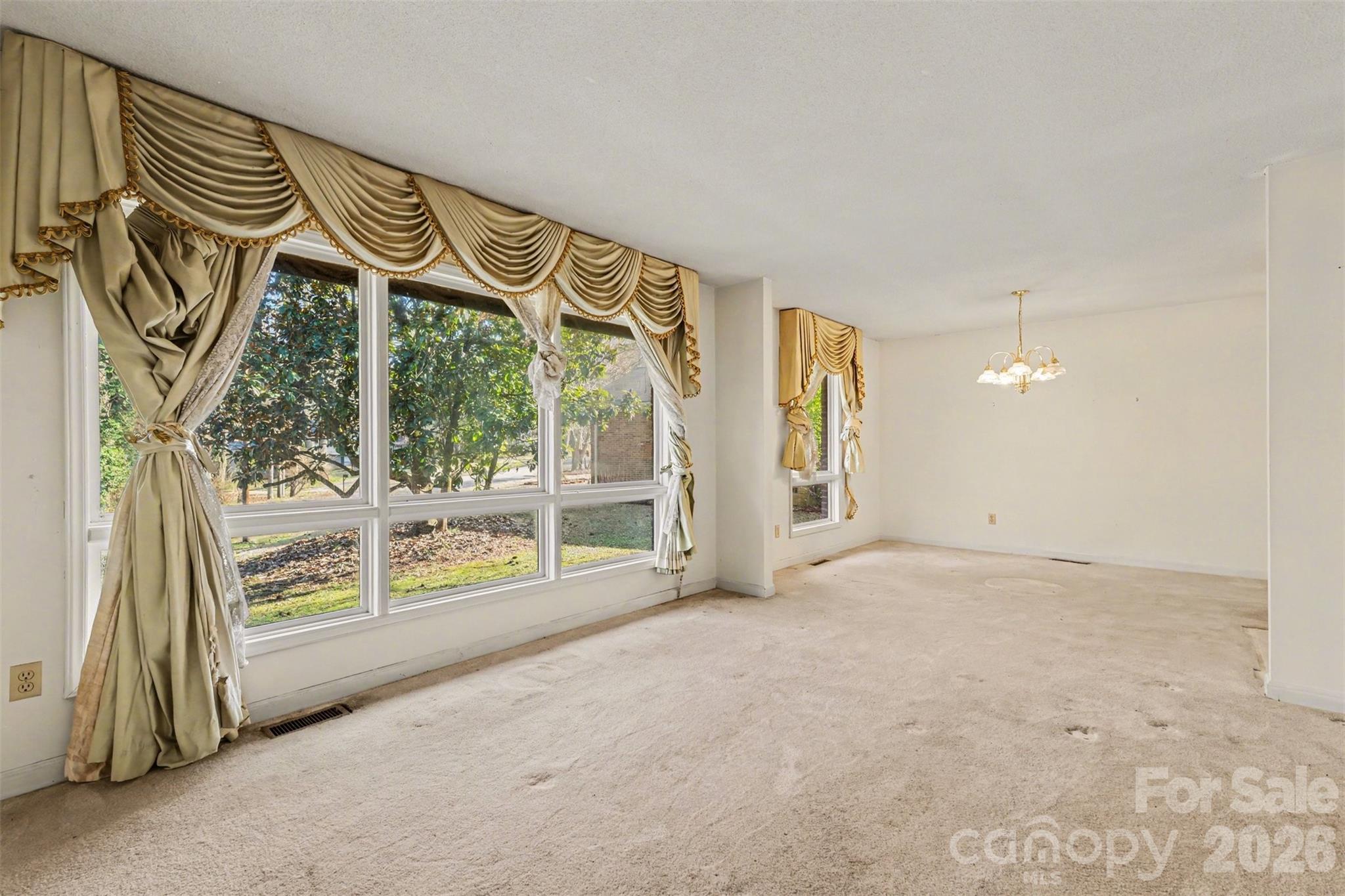7014 Delisa Drive