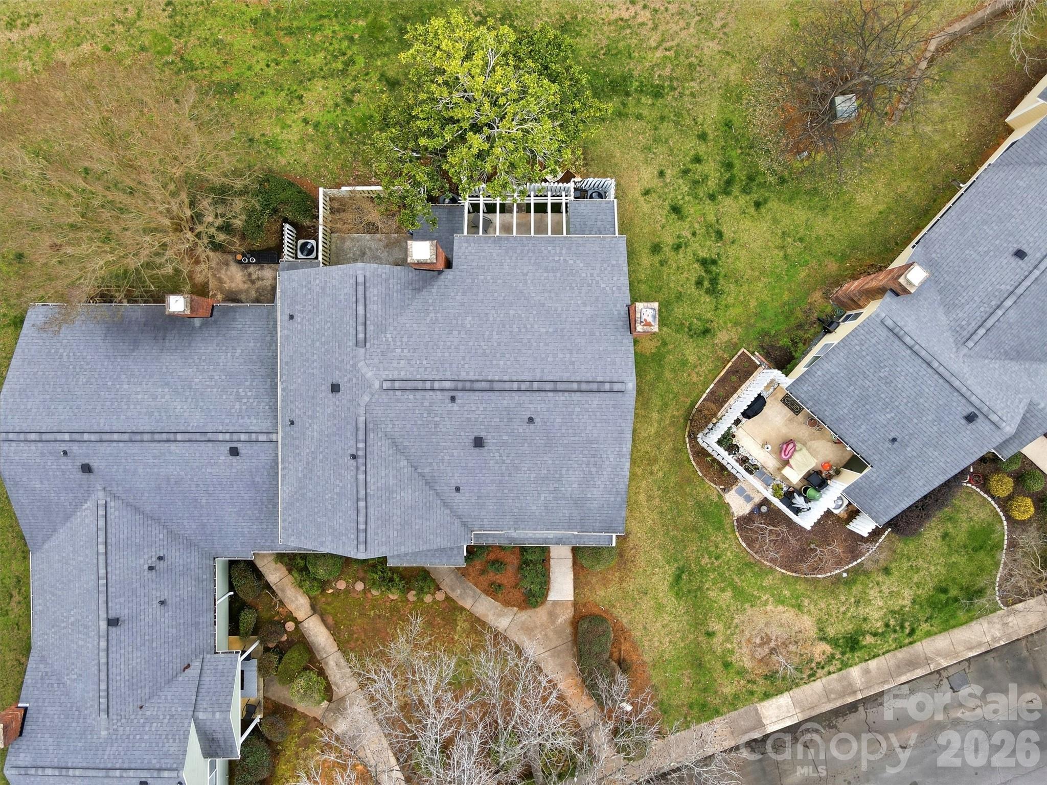 910 Sardis Cove Drive