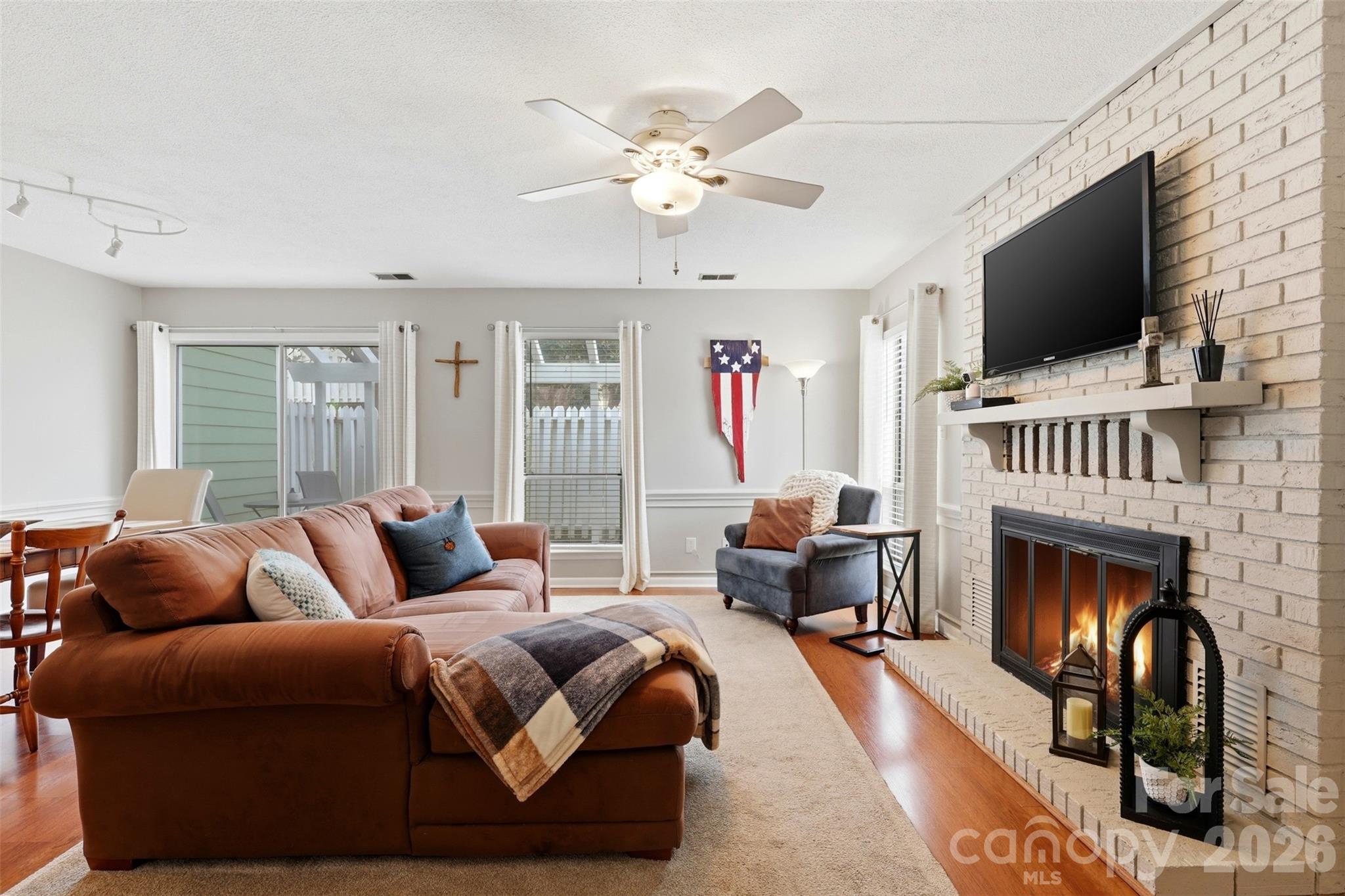 910 Sardis Cove Drive