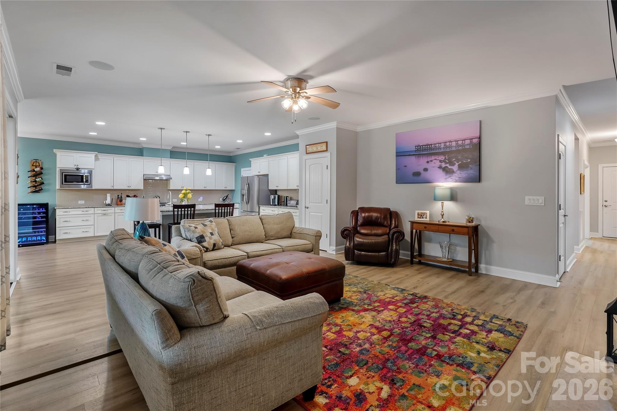 5047 Looking Glass Trail