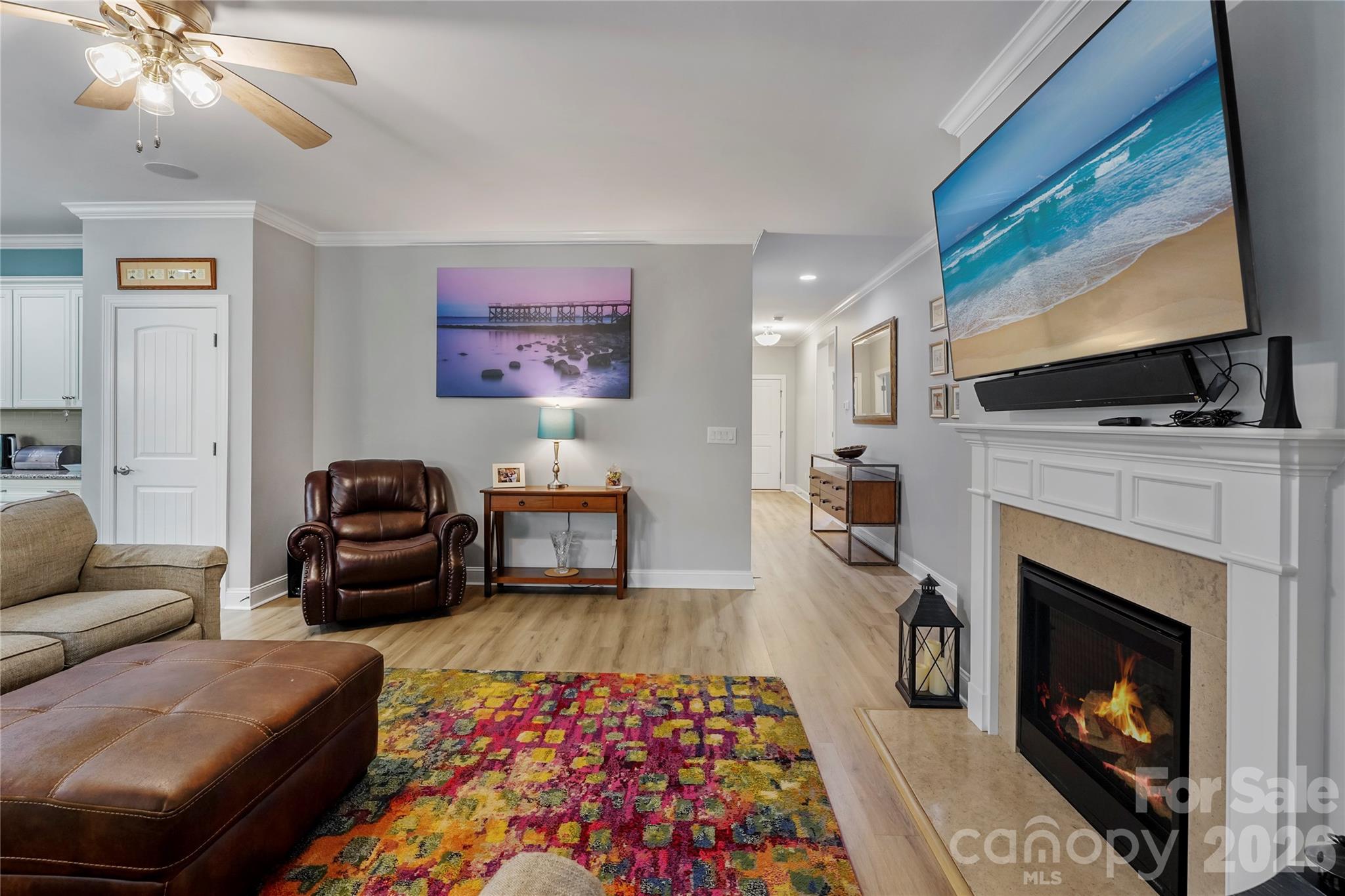 5047 Looking Glass Trail