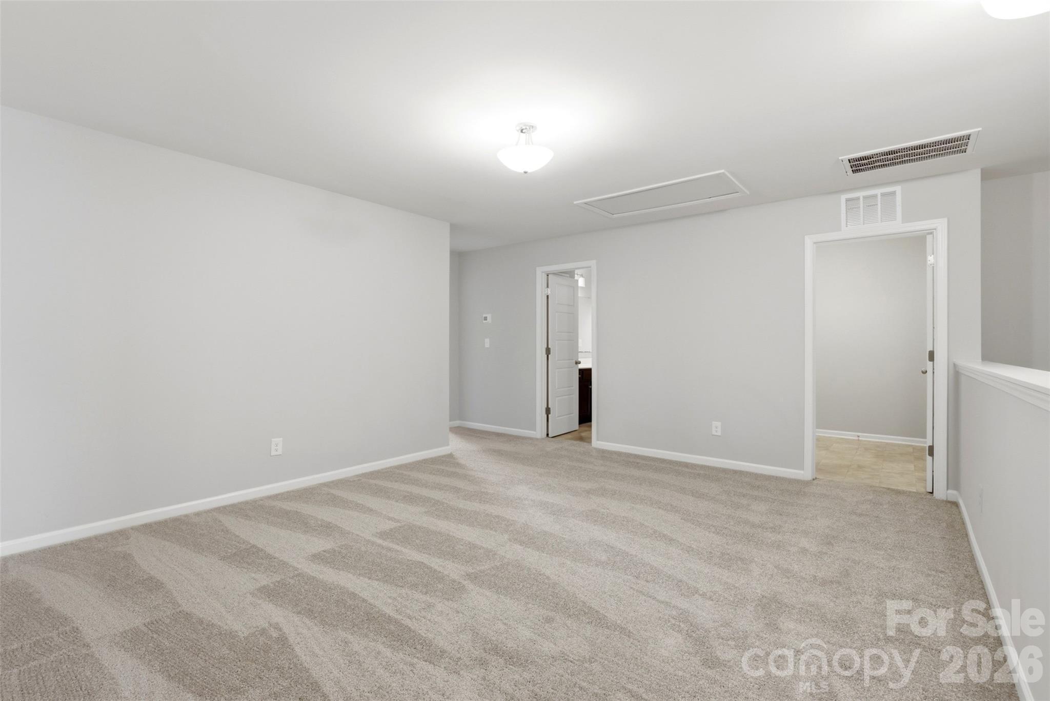 1117 Streamside Lane