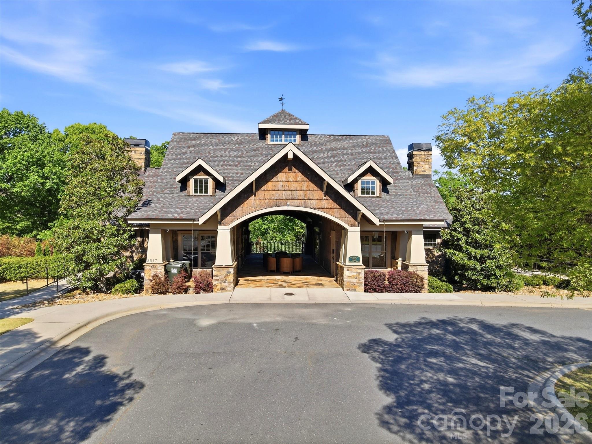 1117 Streamside Lane